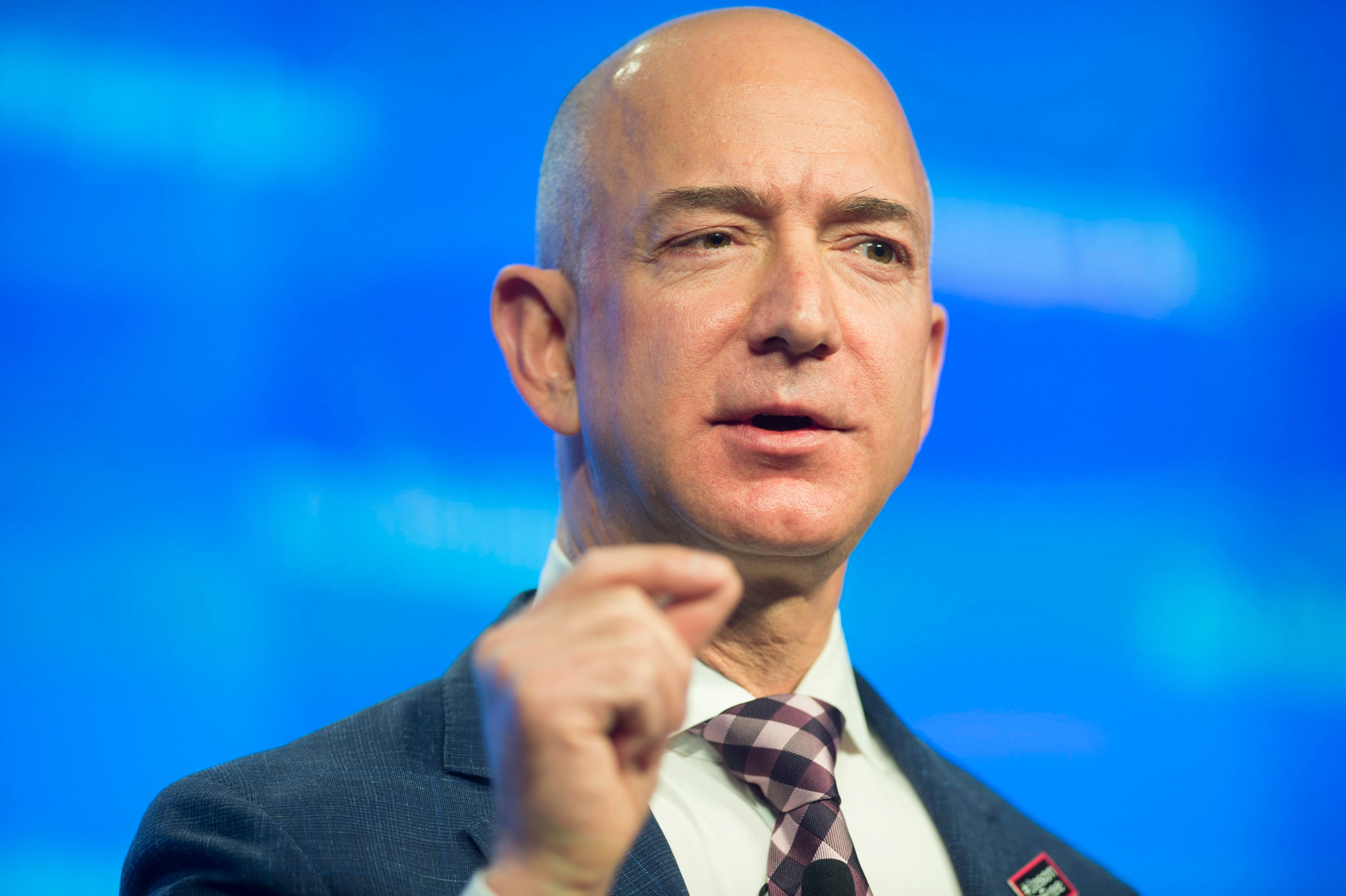 Jeff Bezos, fundador de Amazon y el hombre más rico del mundo 
(EFE/Michael Reynolds/Archivo)