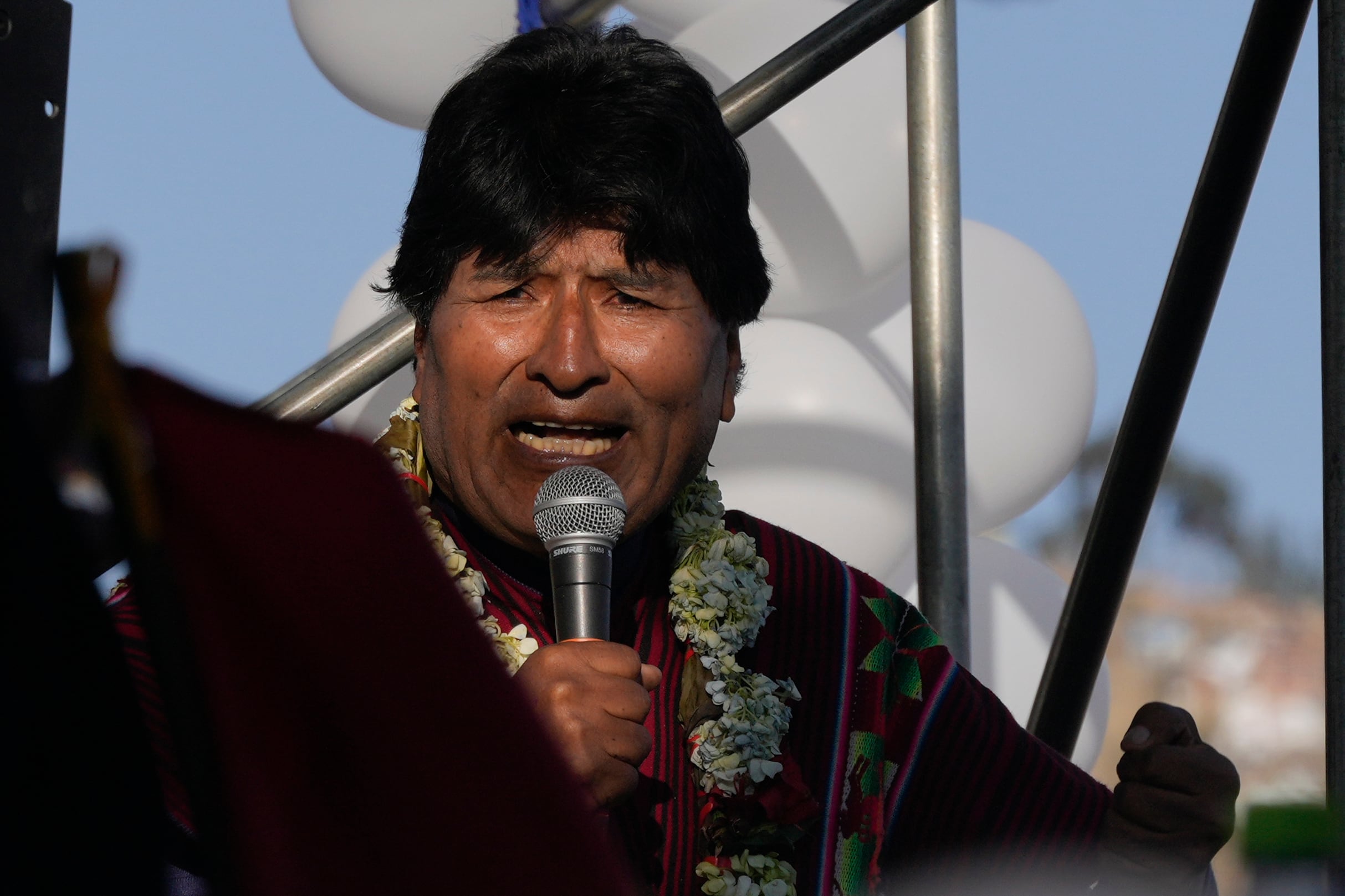 Evo Morales llamó “loco” a Luis Arce y  amenazó con más bloqueos si no hay cambios ministeriales