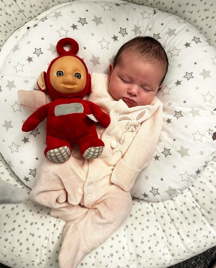 La hija de la "bebé sol" de los Teletubbies con Po (Instagram)