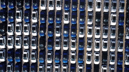 La industria automotriz necesita vender 200.000 autos en el segundo semestre para salvar el año