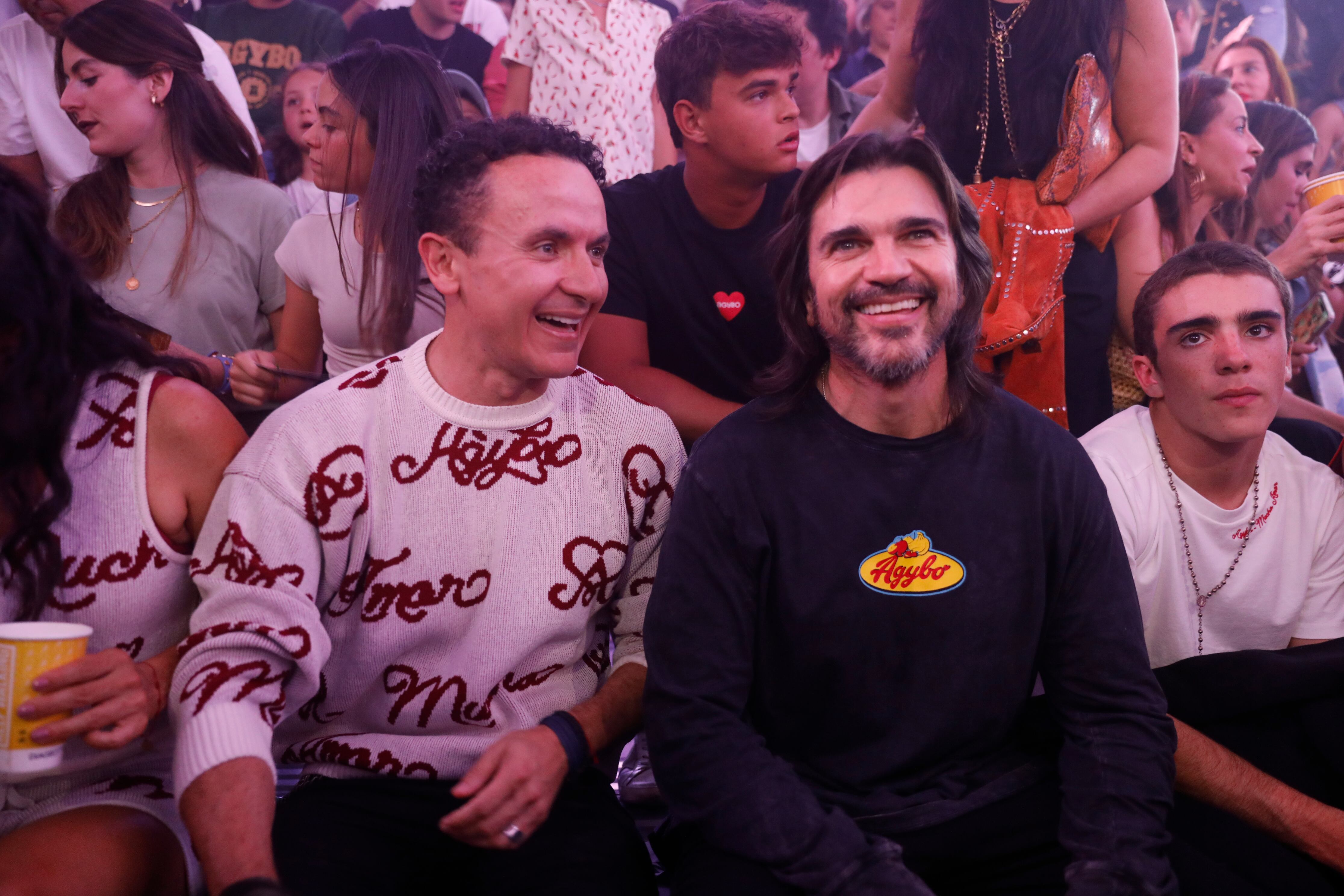  Juanes y Fonseca presentan nueva colección de Agybo en Colombiamoda 2024 - crédito Luis Eduardo Noriega Arboleda/EFE
