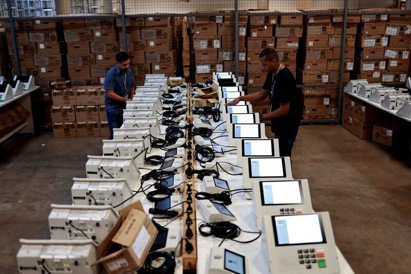 Máquinas de votación electrónica en Brasil (REUTERS/Ueslei Marcelino)