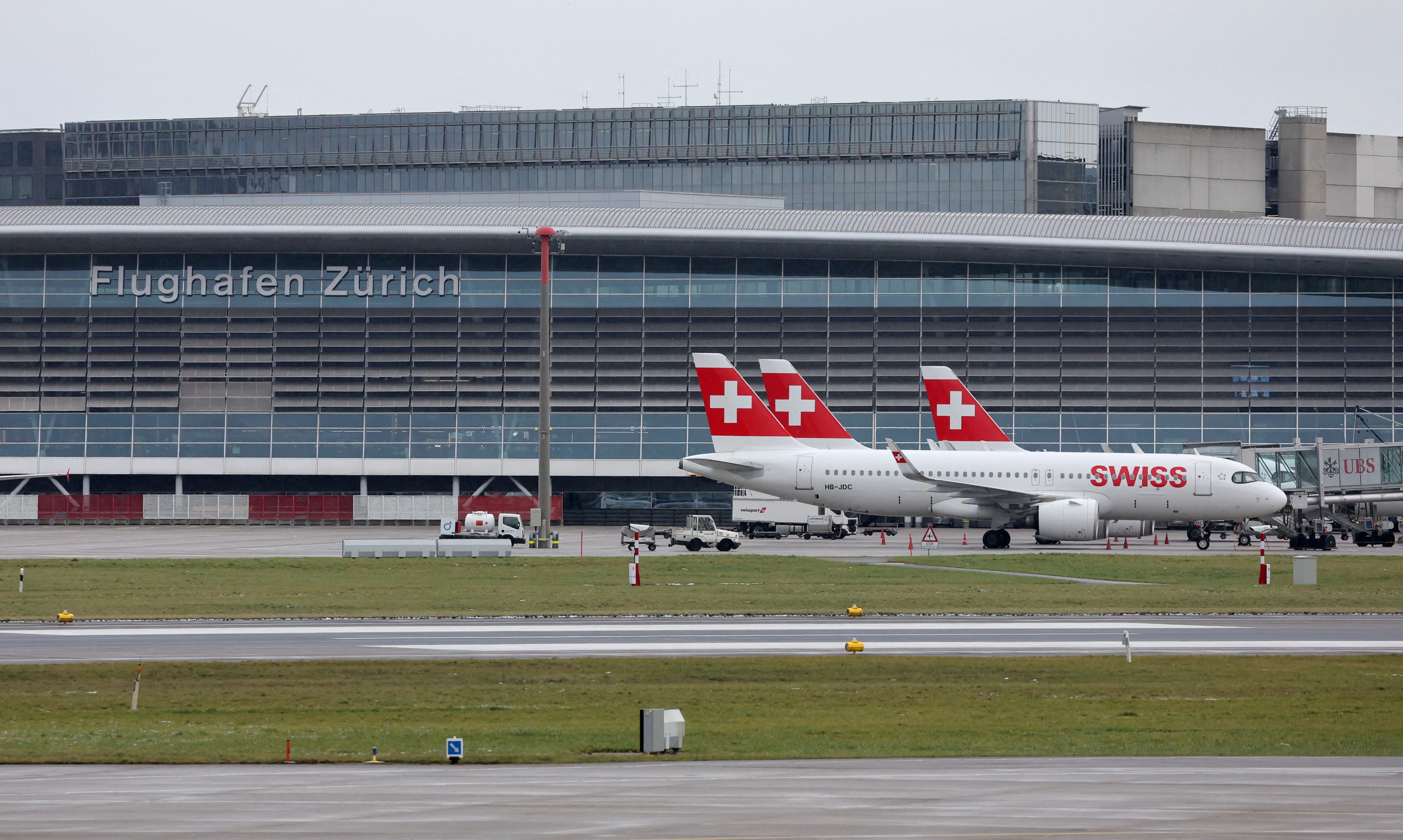 Aviones de Swiss Airline en Zúrich (REUTERS/Denis Balibouse/Archivo)