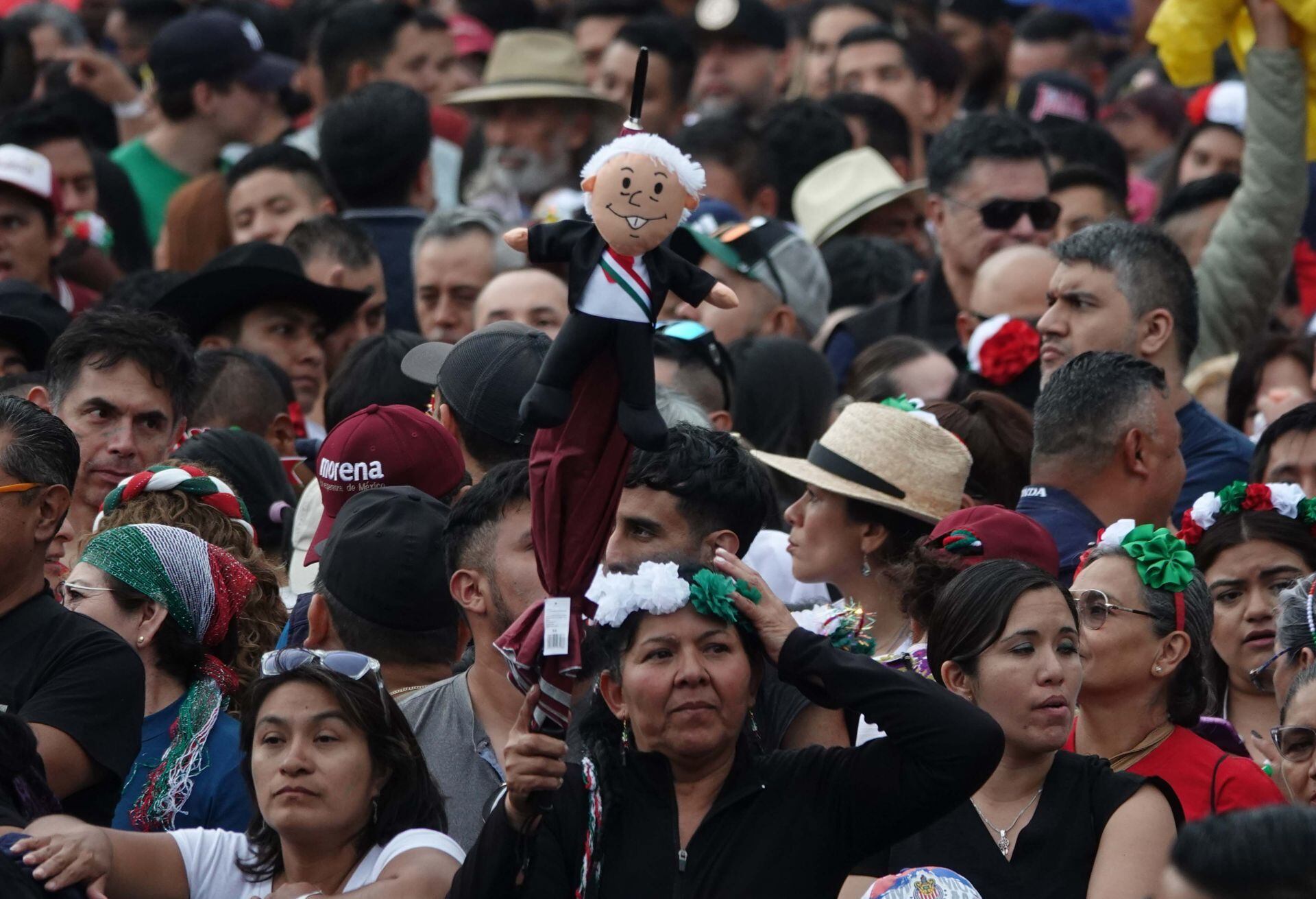 zocalo grito de la independencia mexico septiembre 15