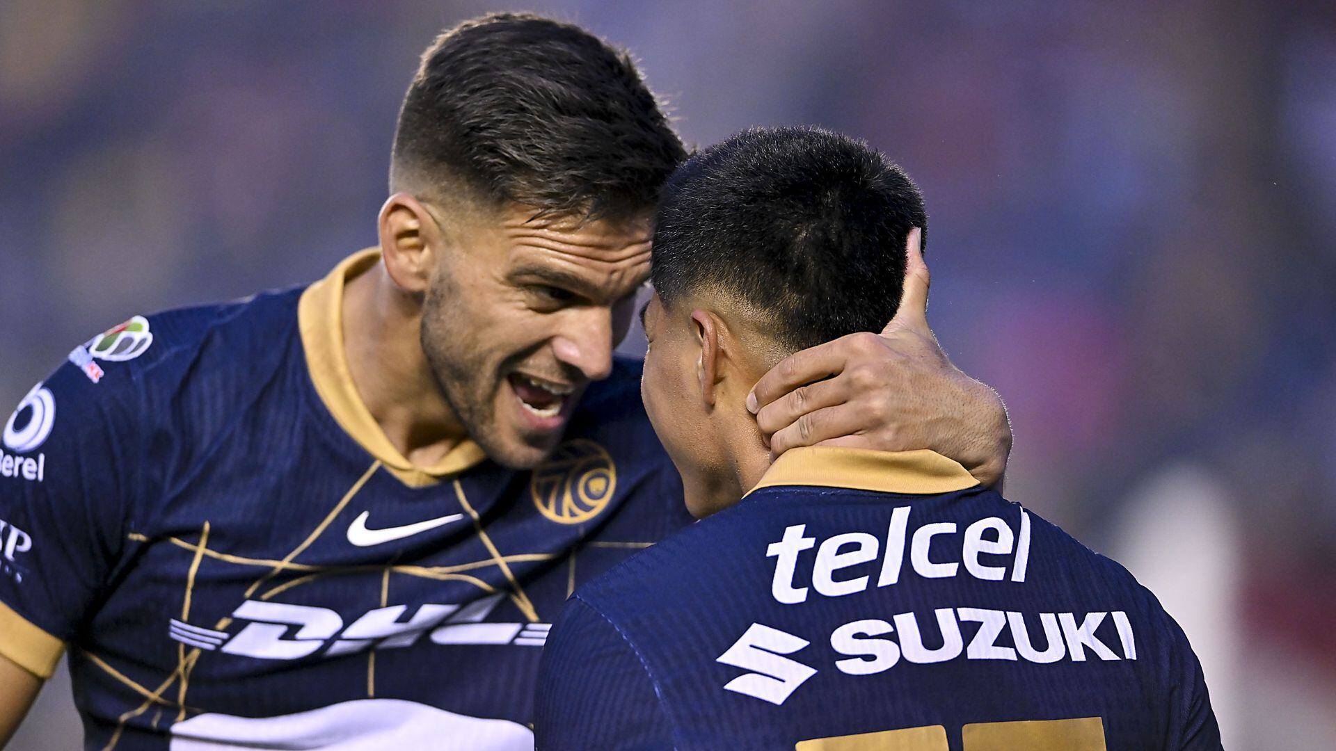 Pumas vs América - Piero Quispe