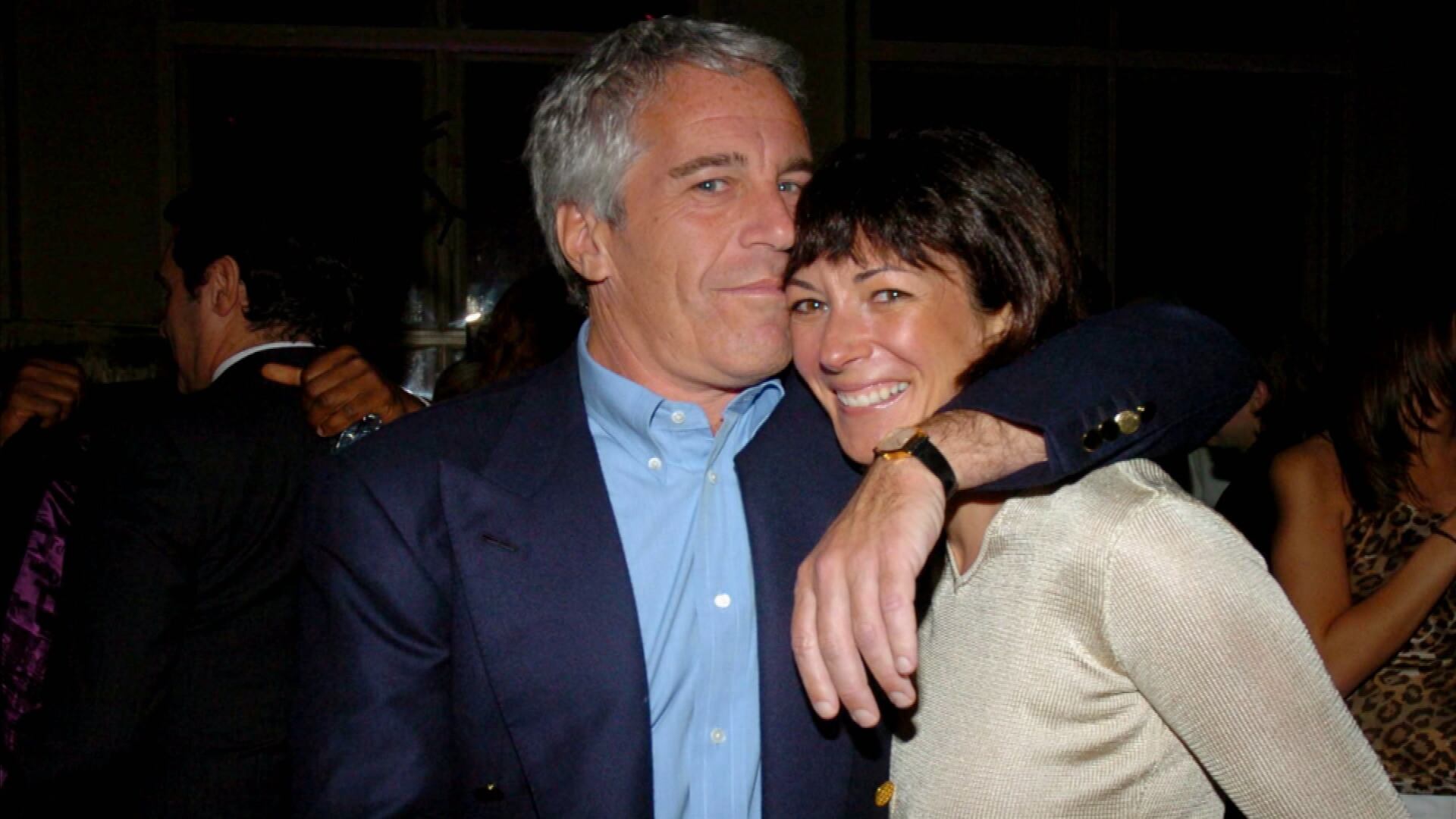 Ghislaine Maxwell y Jeffrey Epstein. (AMC CRIME)