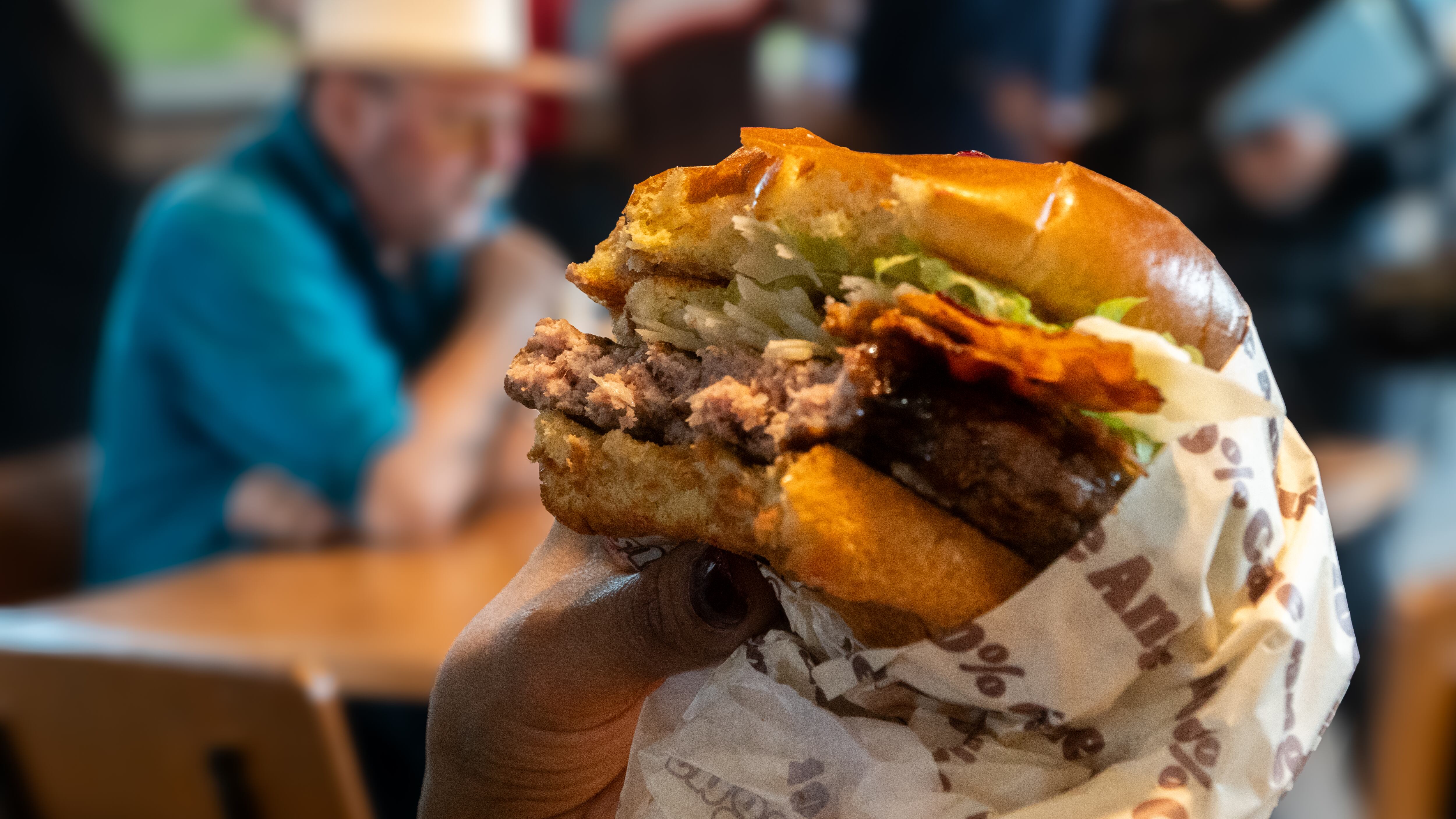 Burguer King presenta sus nuevas hamburguesas gourmet.