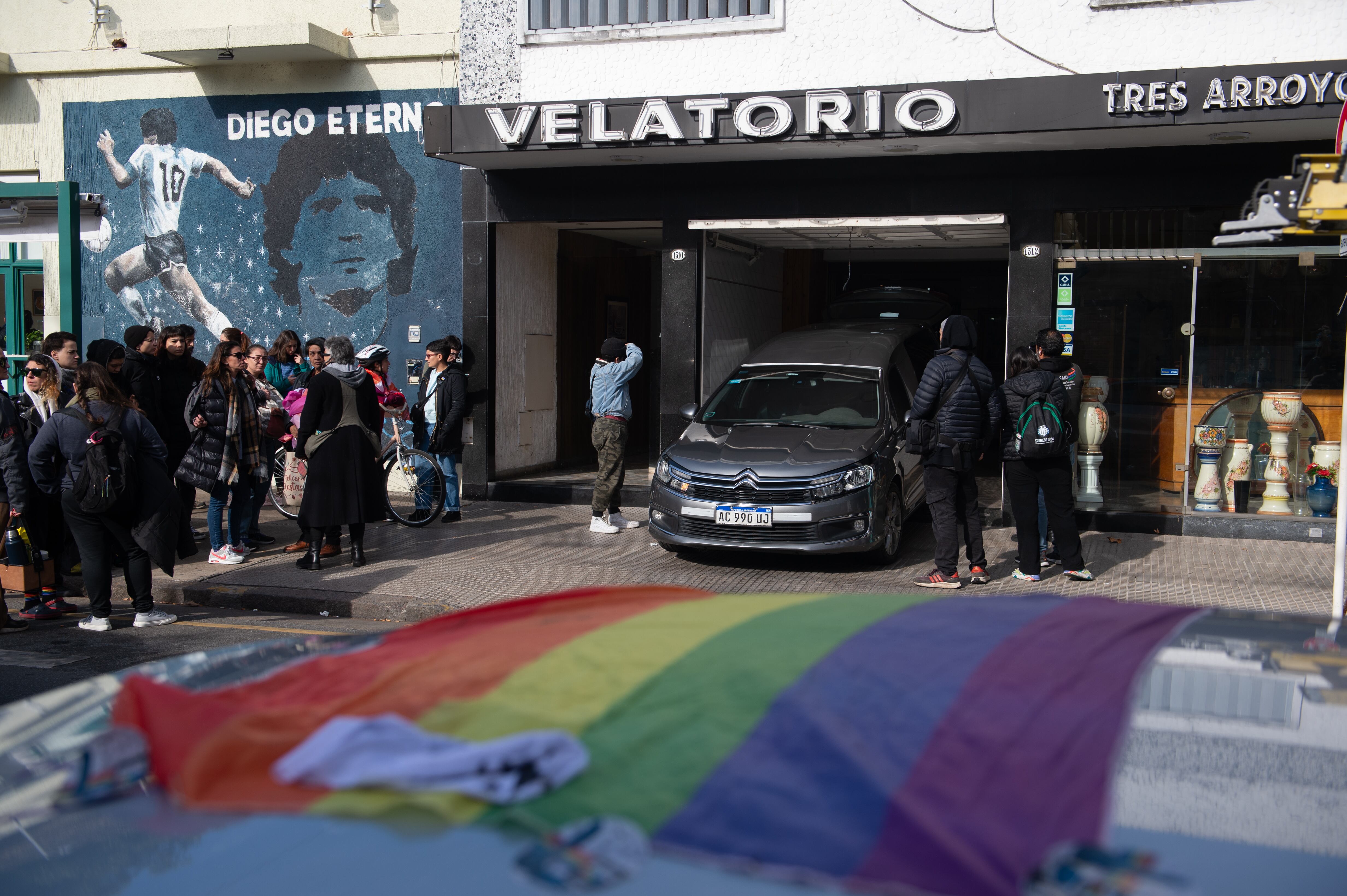 Velorio y entierro de las mujeres asesinadas en Barracas