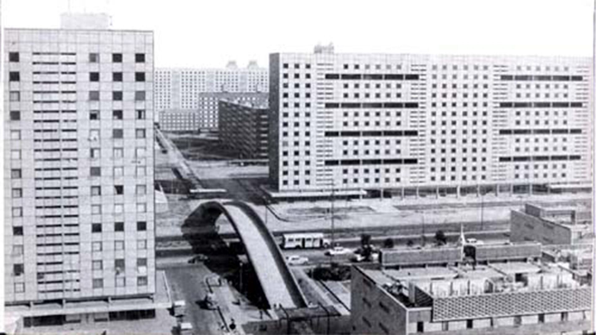 El proyecto de vivienda de Tlatelolco es uno de los más icónicos de la Ciudad de México.