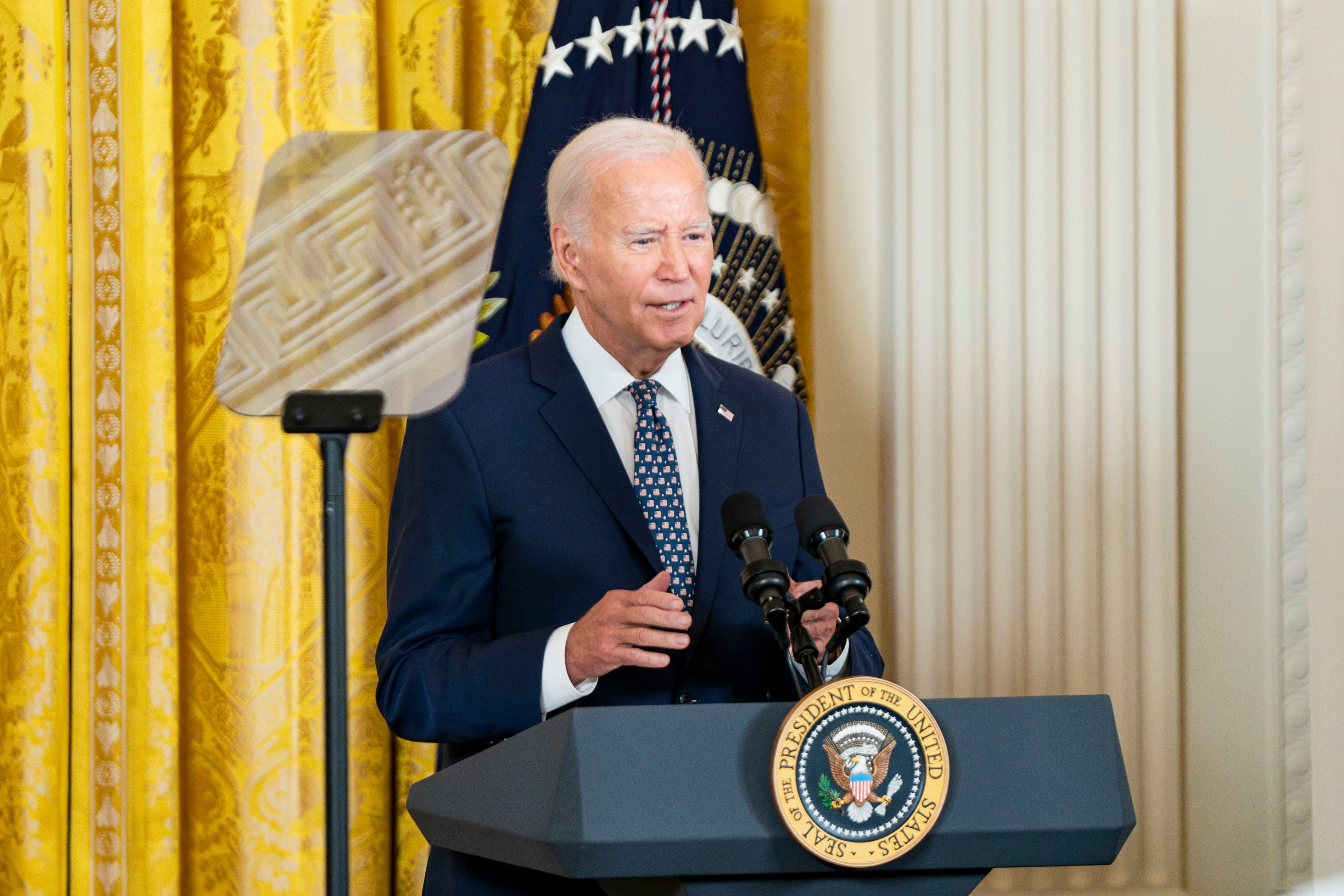 Biden replica a Trump que EE.UU. es fuerte porque es una nación formada por inmigrantes