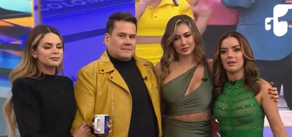 Elianis Garrido y Nanis Ochoa se despidieron de Lo sé todo junto a sus compañeros de set, Ariel Osorio y Alejandra Serje - crédito Canal Uno/Captura de pantalla