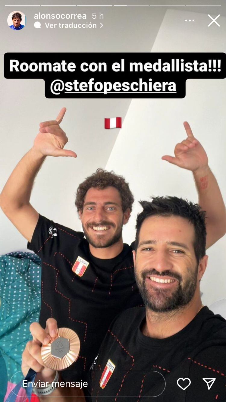 Alonso Correa junto a Stefano Peschiera y su medalla de bronce en París 2024.