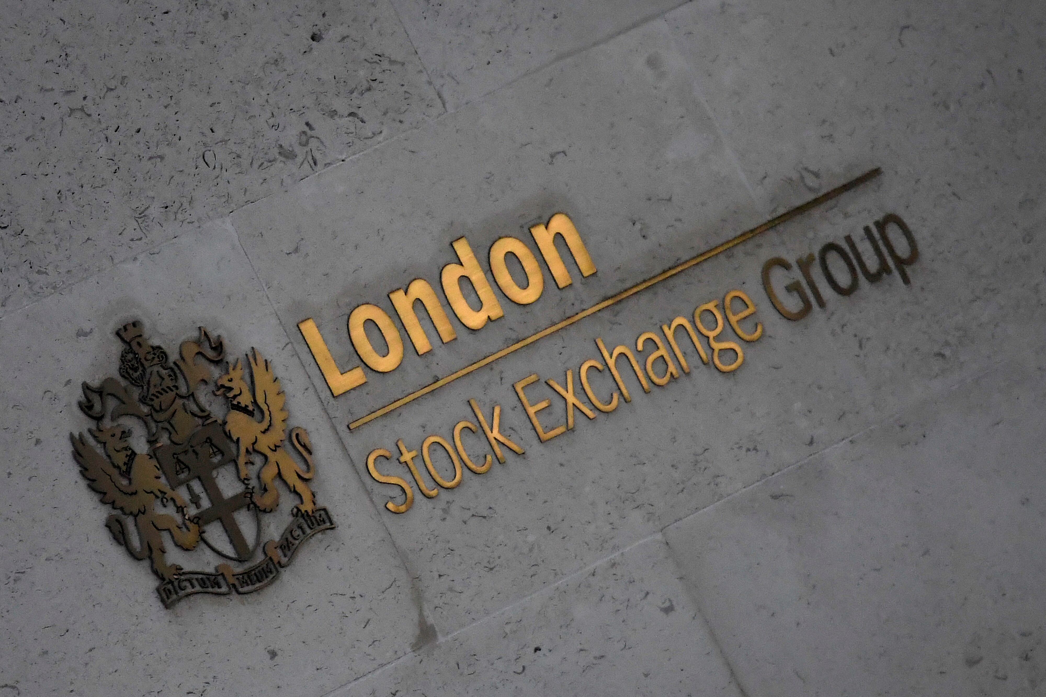 La jefa de la Bolsa de Londres pide una renovación y mayor inversión para competir globalmente. (REUTERS/Toby Melville)