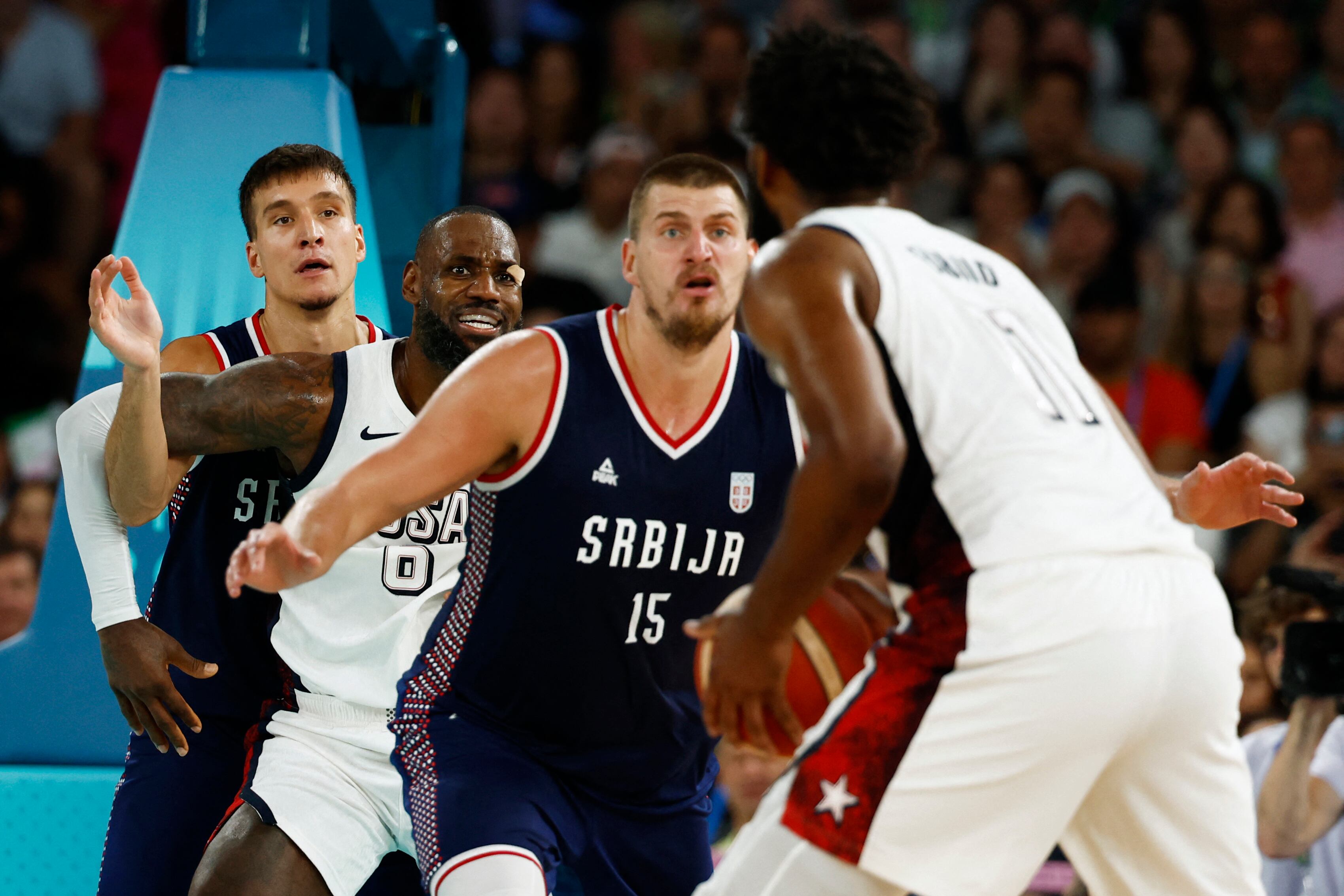 Serbia estuvo cerca de dar el batacazo en París 2024 ante el poderoso equipo de Estados Unidos en la semifinal olímpica (REUTERS/Evelyn Hockstein)