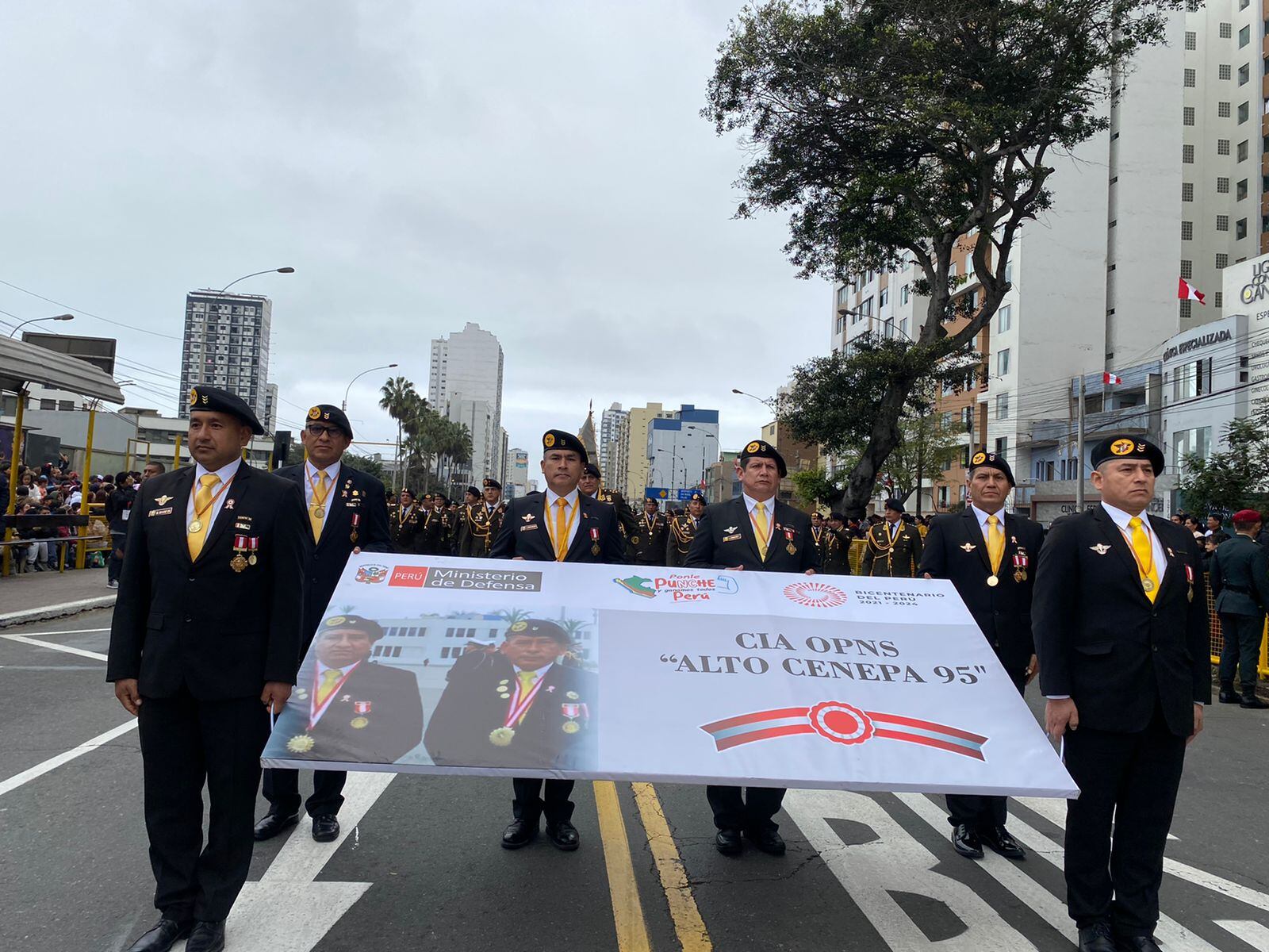 Gran desfile y Parada Militar en Perú por Fiestas Patrias | Infobae Perú / Clara Giraldo - Ricardo Mc Cubbin