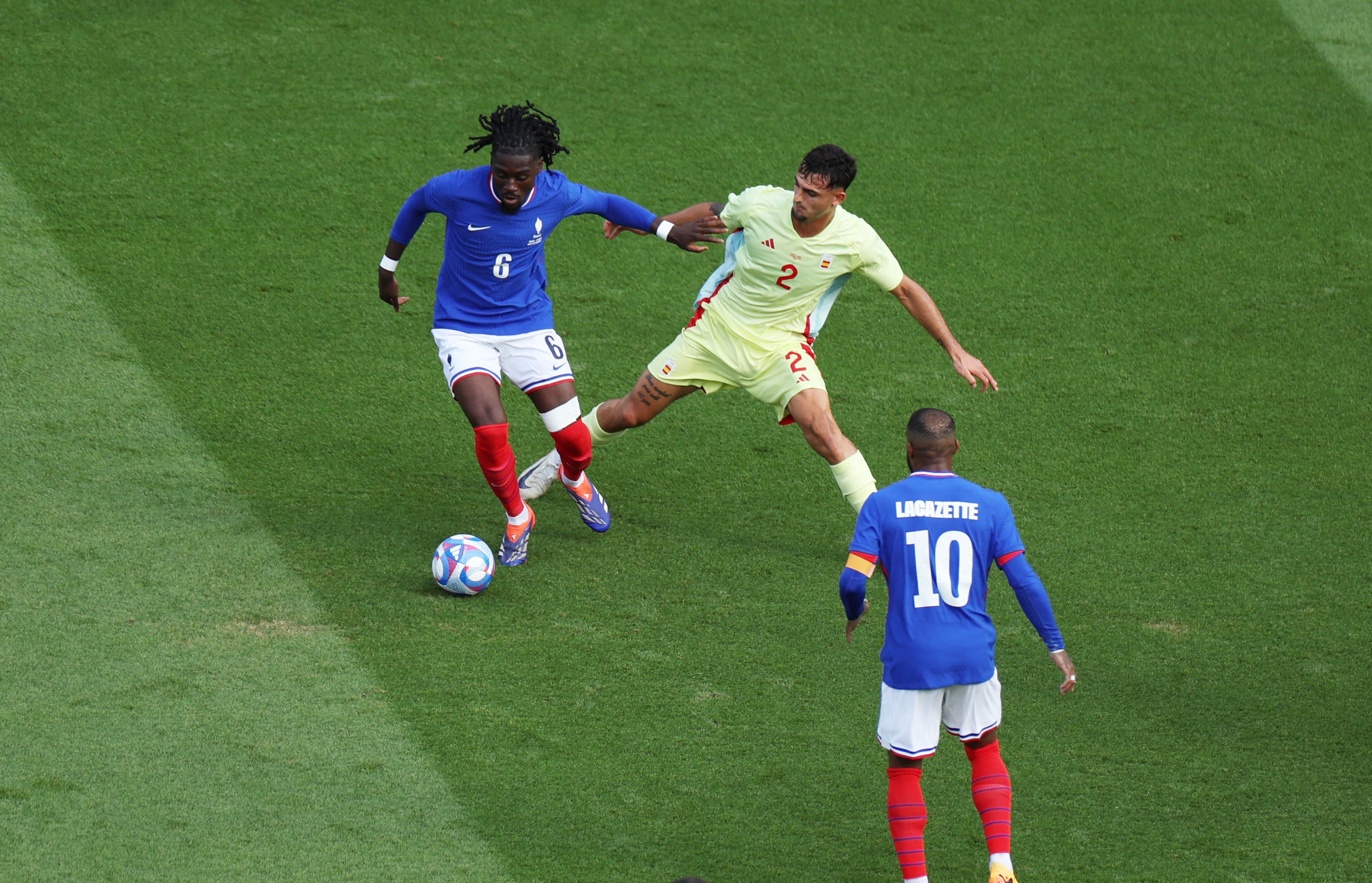 El partido entre España y Francia (REUTERS/Isabel Infantes)