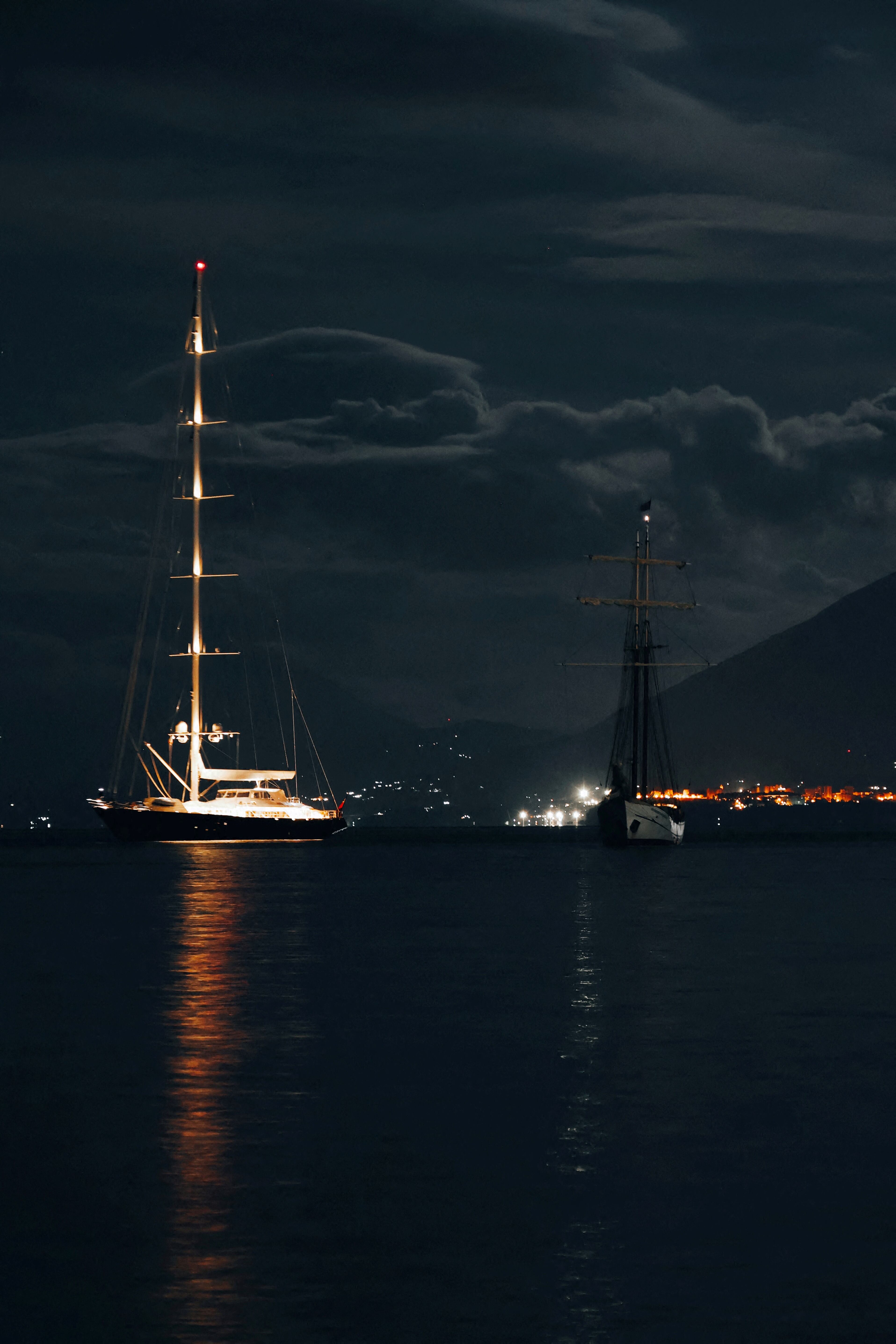 Una de las últimas imágenes del velero antes del naufragio