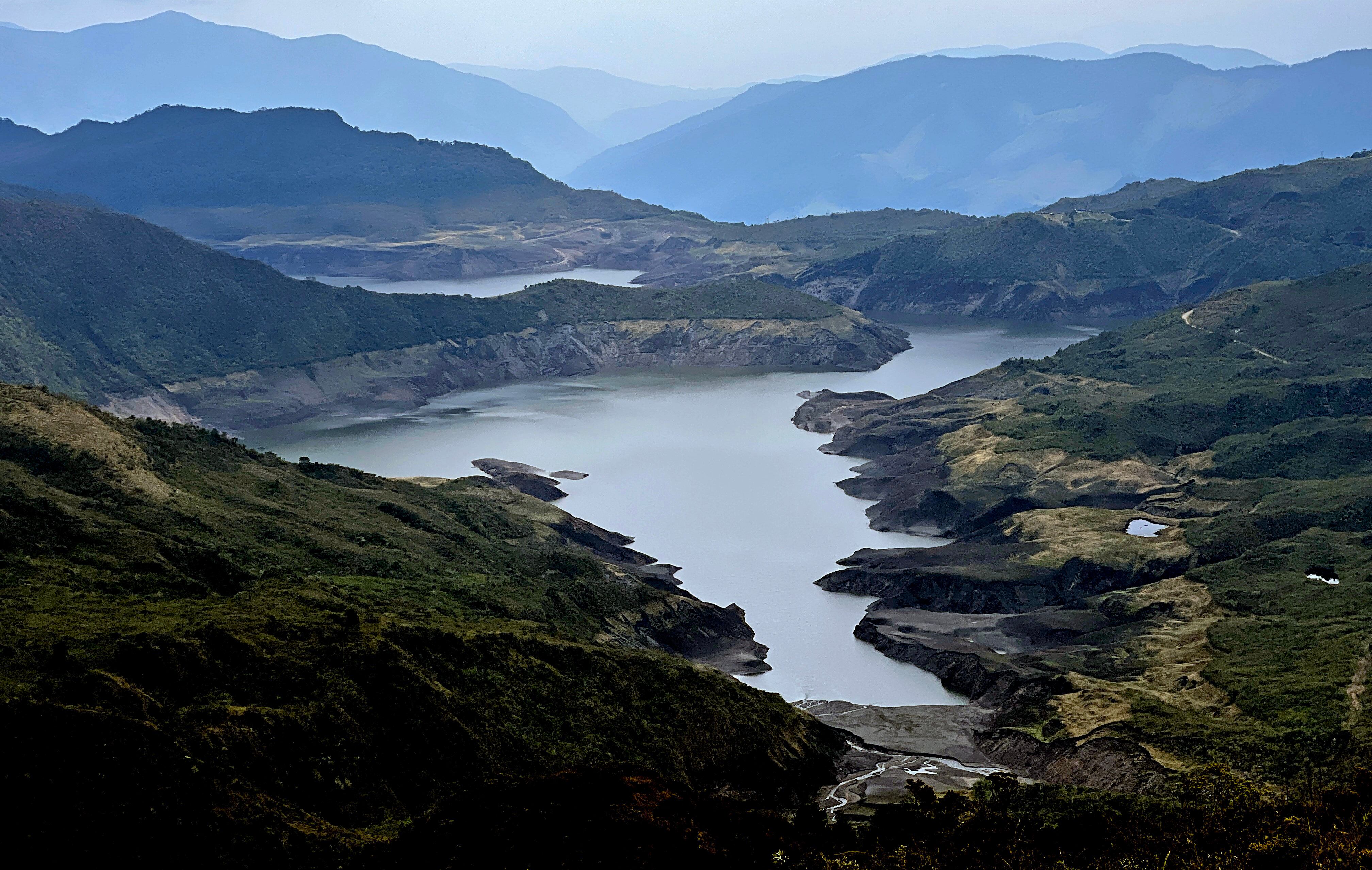 Según el último reporte de la Alcaldía de Bogotá, el consumo de agua en Bogotá durante el 18 de junio fue de 15,90 m³/s. El nivel de los embalses del Sistema Chingaza se encuentra en 40,59% - crédito EFE/Acueducto de Bogotá
