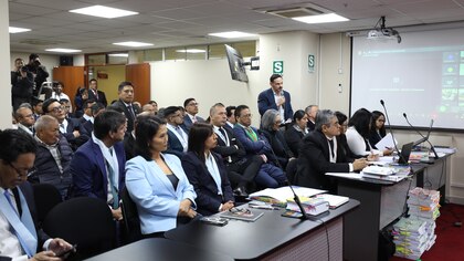 Keiko Fujimori en el banquillo: Declaran reos contumaces a tres acusados en ‘caso Cócteles’ y ordenan su captura