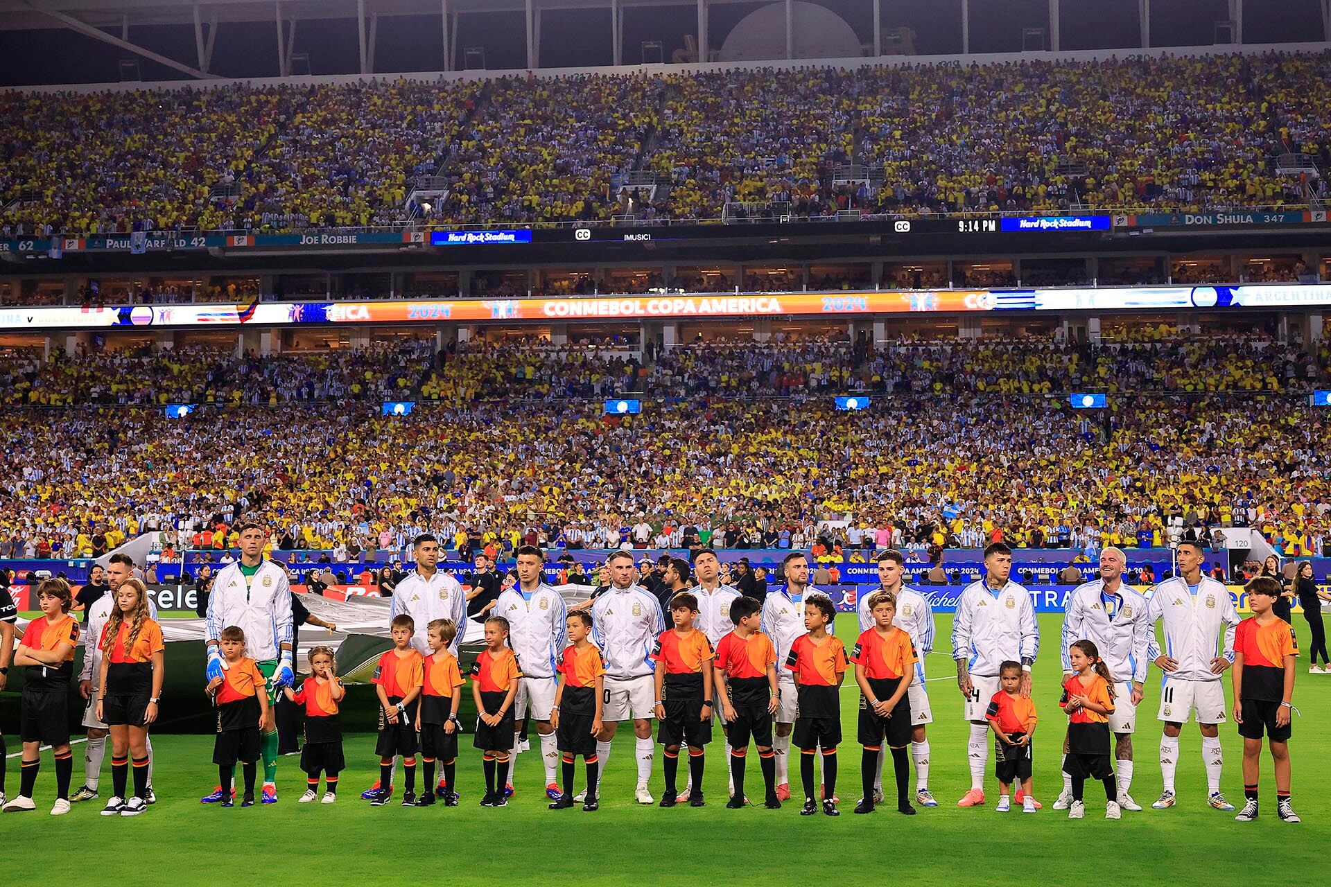 Copa América 2024 - Argentina Colombia - Himnos Argentina y Colombia