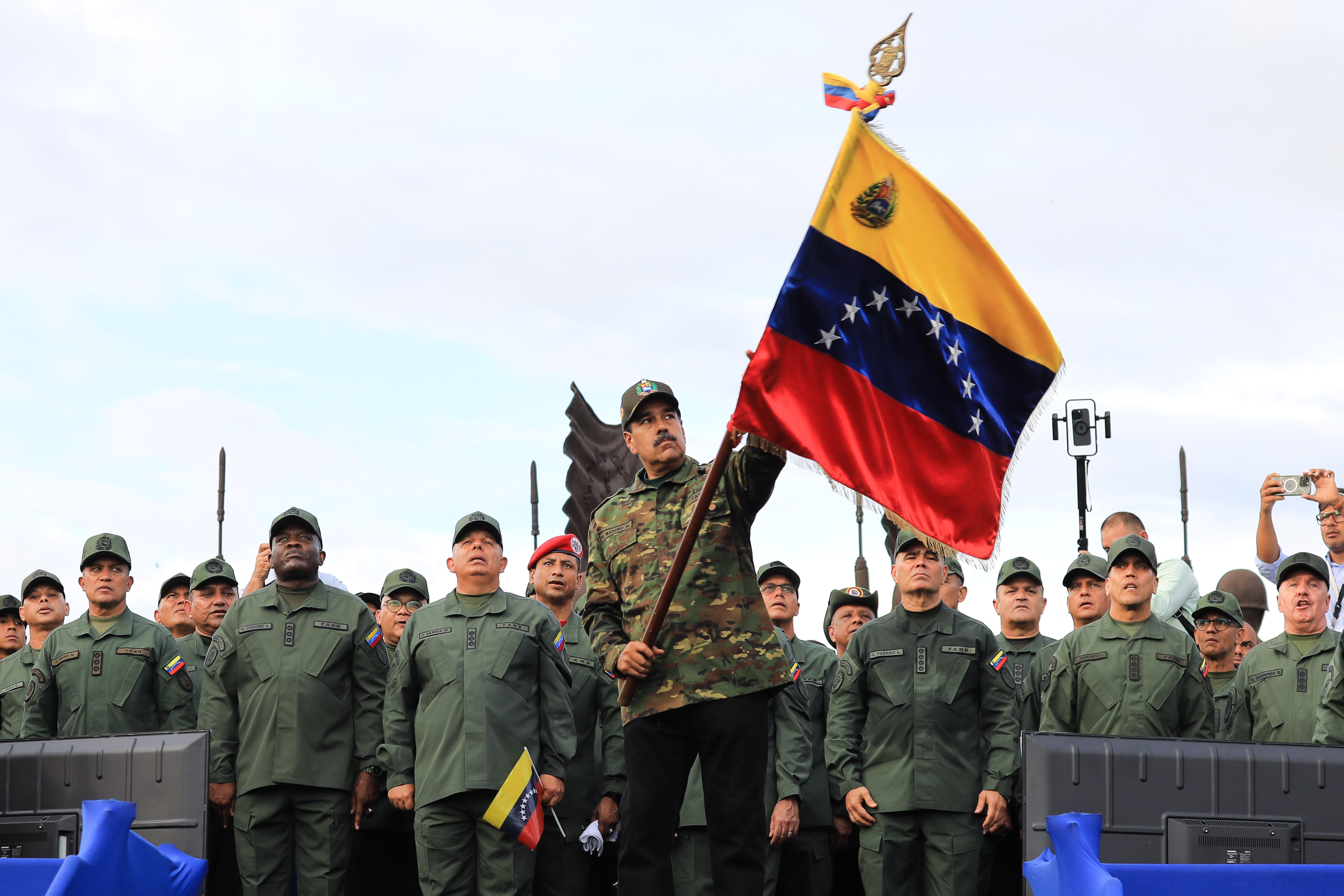 Nicolás Maduro ascendió a dos oficiales señalados en informes de la ONU por torturas y tratos crueles (EFE/ Jhonn Zerpa/Prensa Miraflores) 