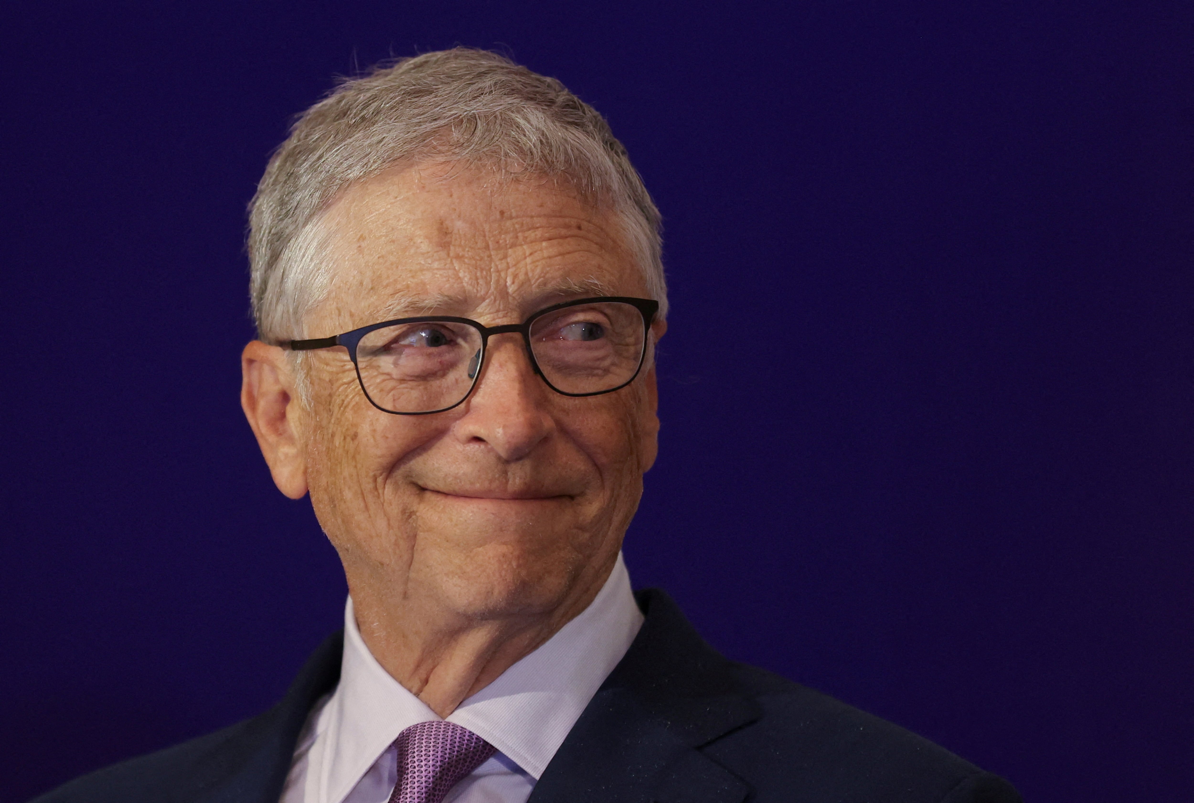 Bill Gates se involucra activamente en actividades filantrópicas relacionadas con la educación y el medio ambiente. REUTERS/Anushree Fadnavis/File Photo