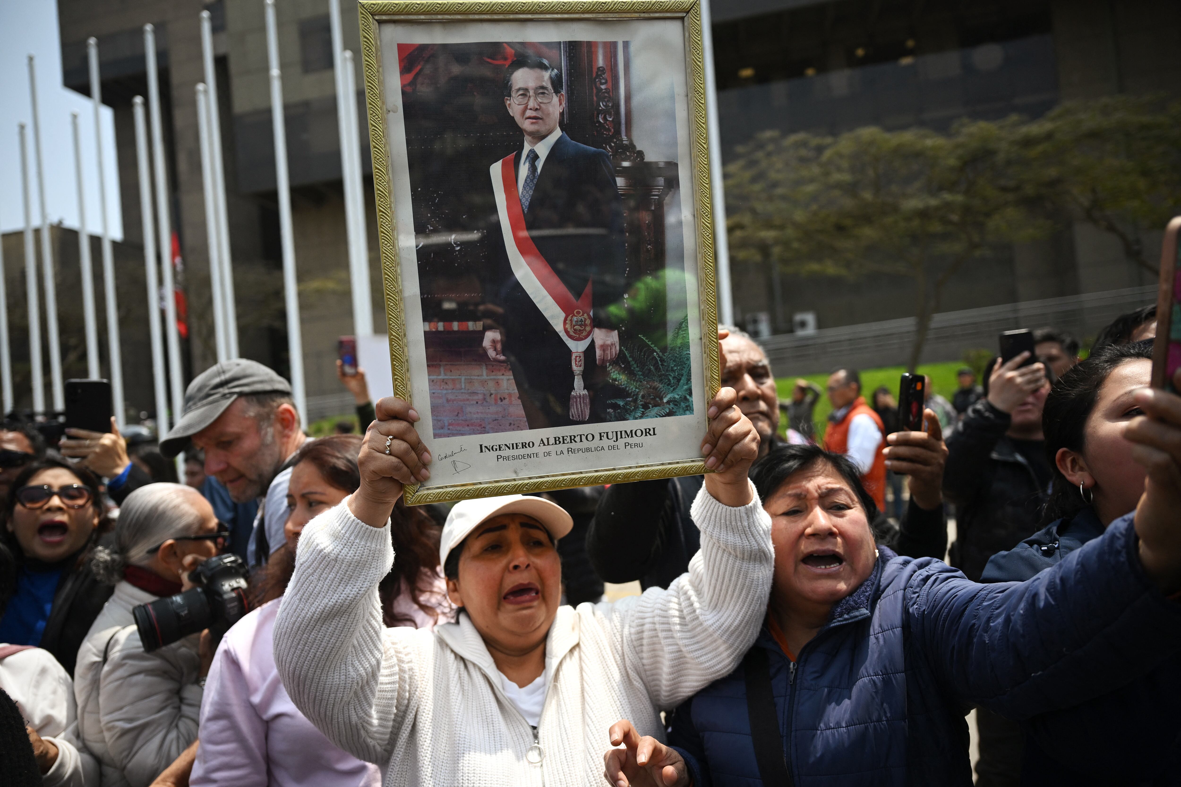 Velorio de Alberto Fujimori en el Ministerio de la Cultura