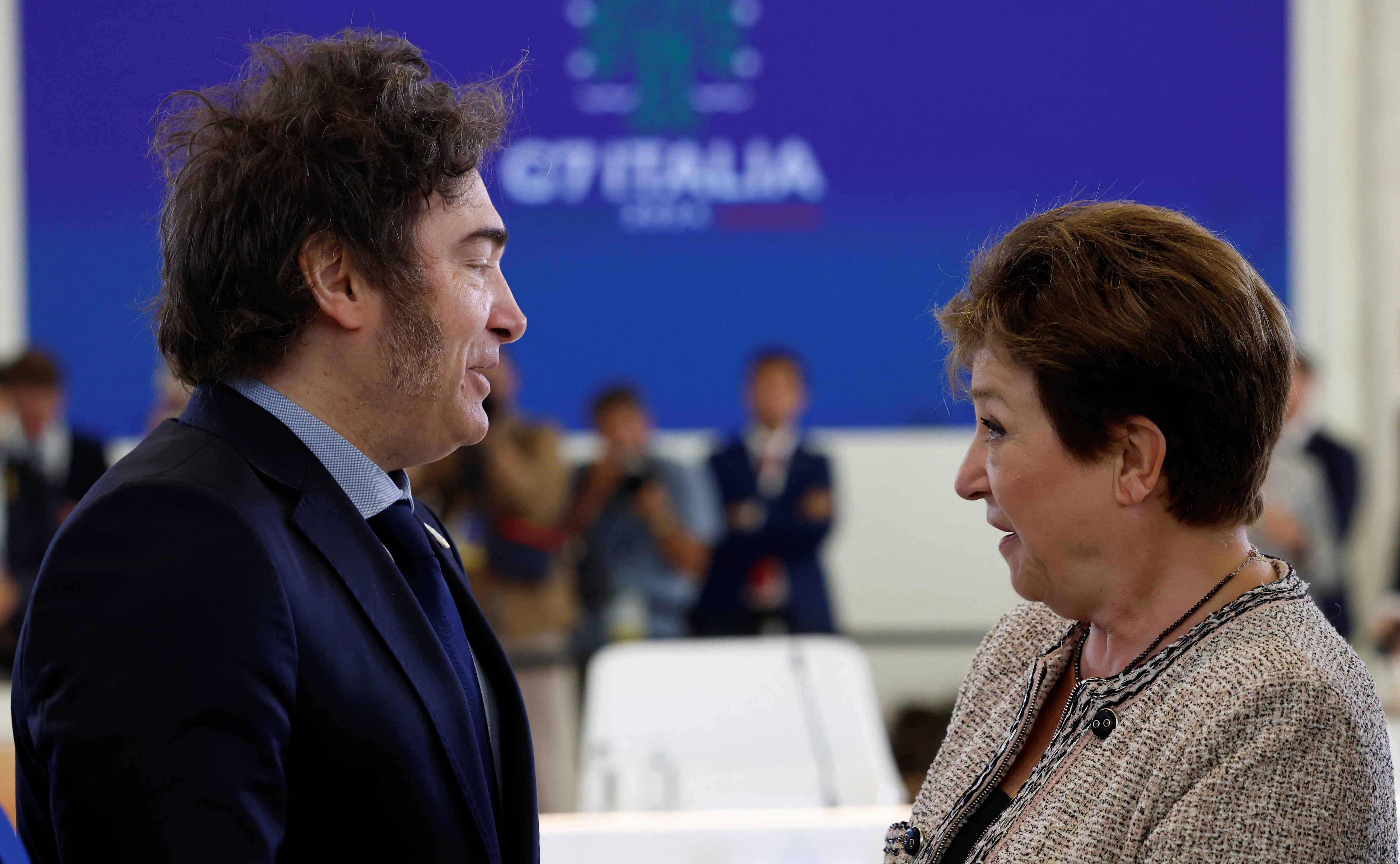 Javier Milei y Georgieva en Italia, durante la cumbre del G7 (Reuters)