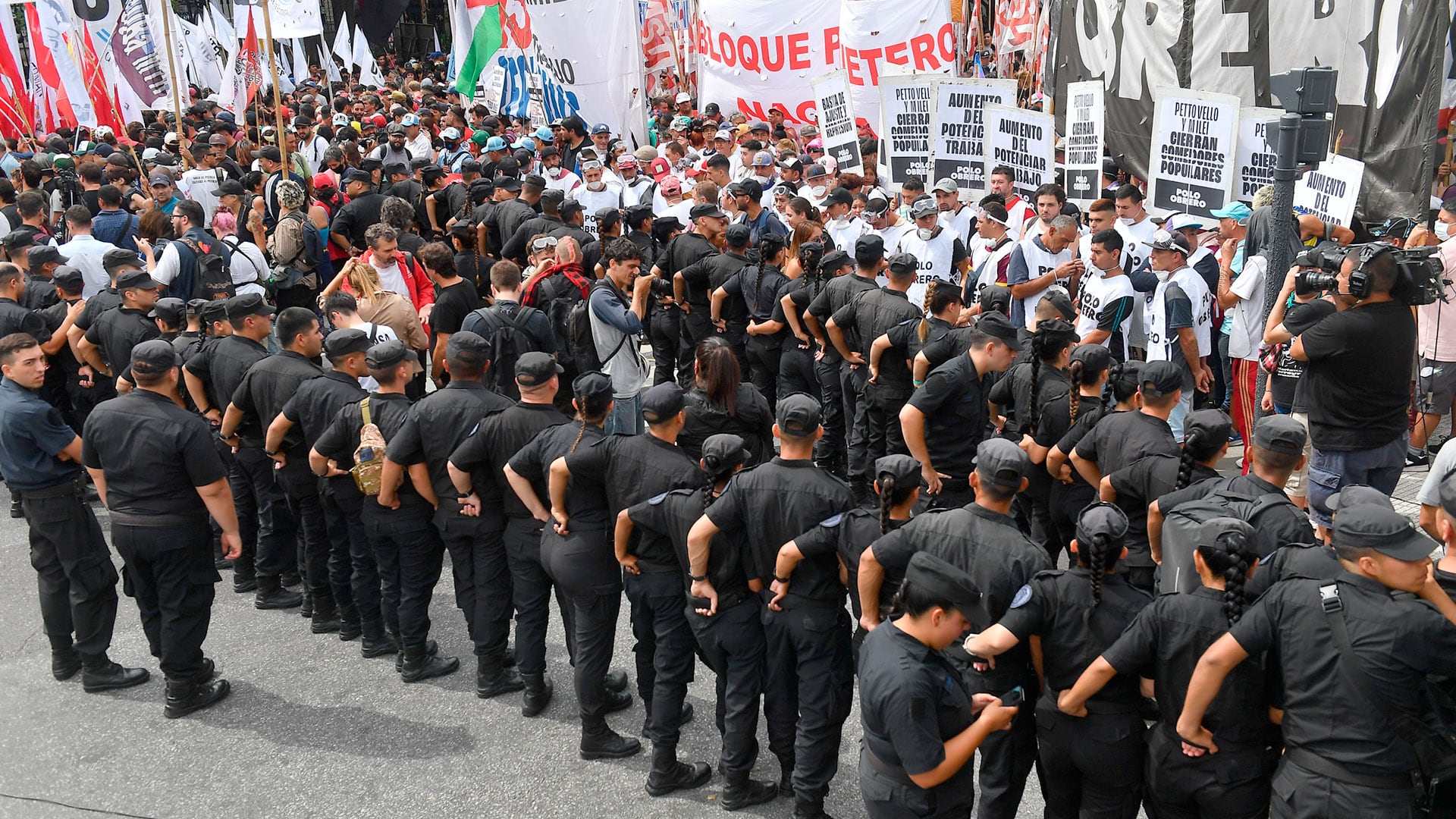 Marcha-Capital-Humano-23022024-portada