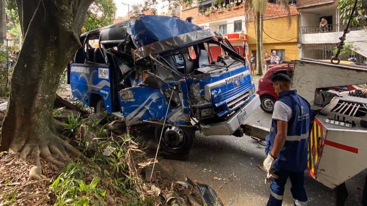 Accidente de tránsito múltiple dejó 14 personas heridas-Colombia