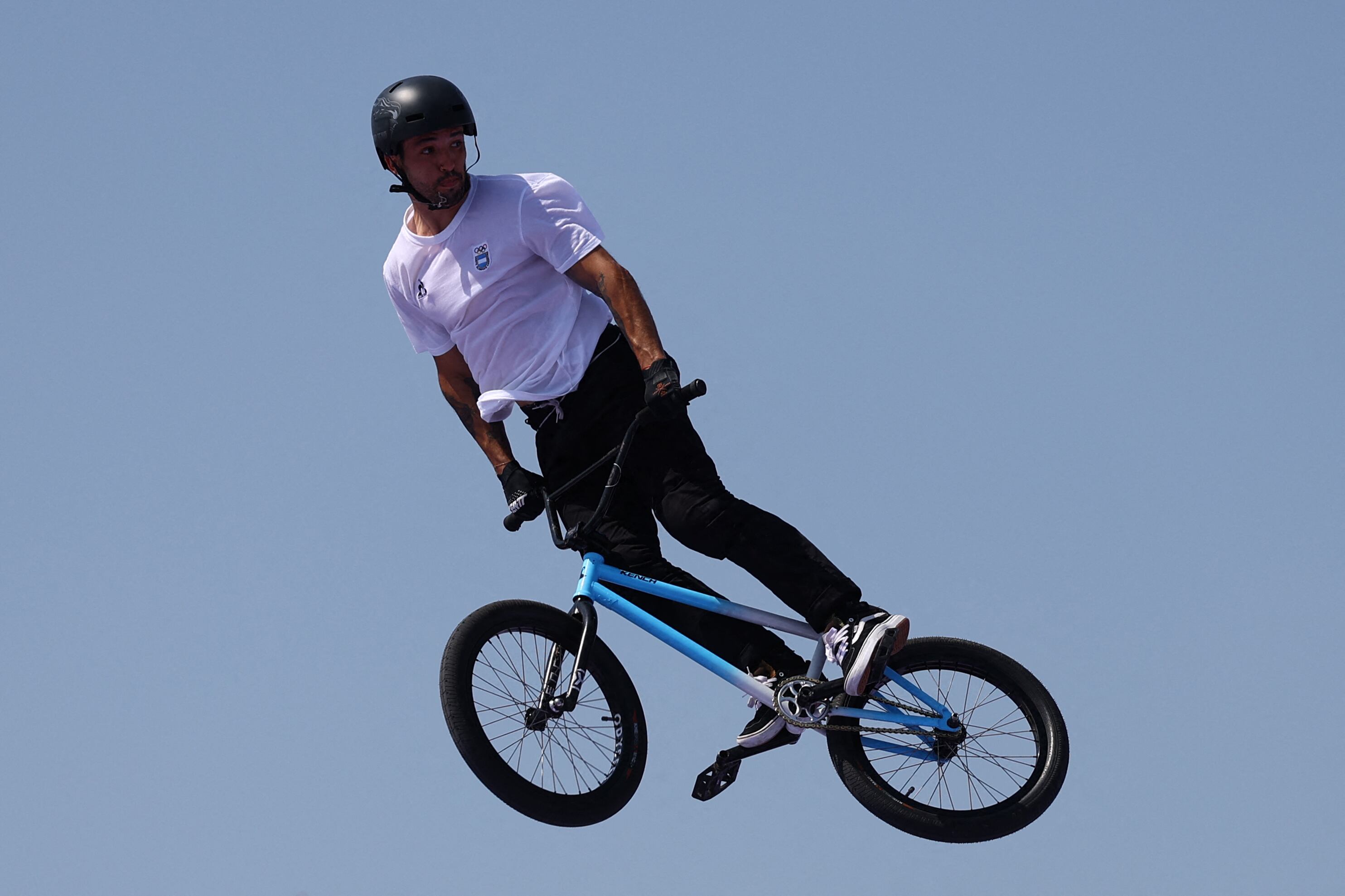 Torres compite en la final del BMX freestyle (Foto: Reuters/Matthew Childs)