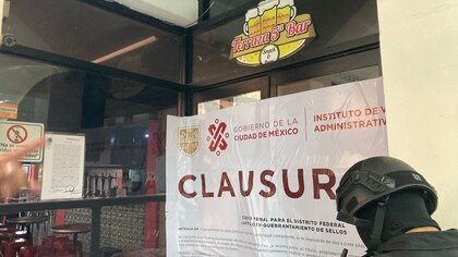 Gobierno de la CDMX clausura bares que no contaban con permisos en el Centro Histórico