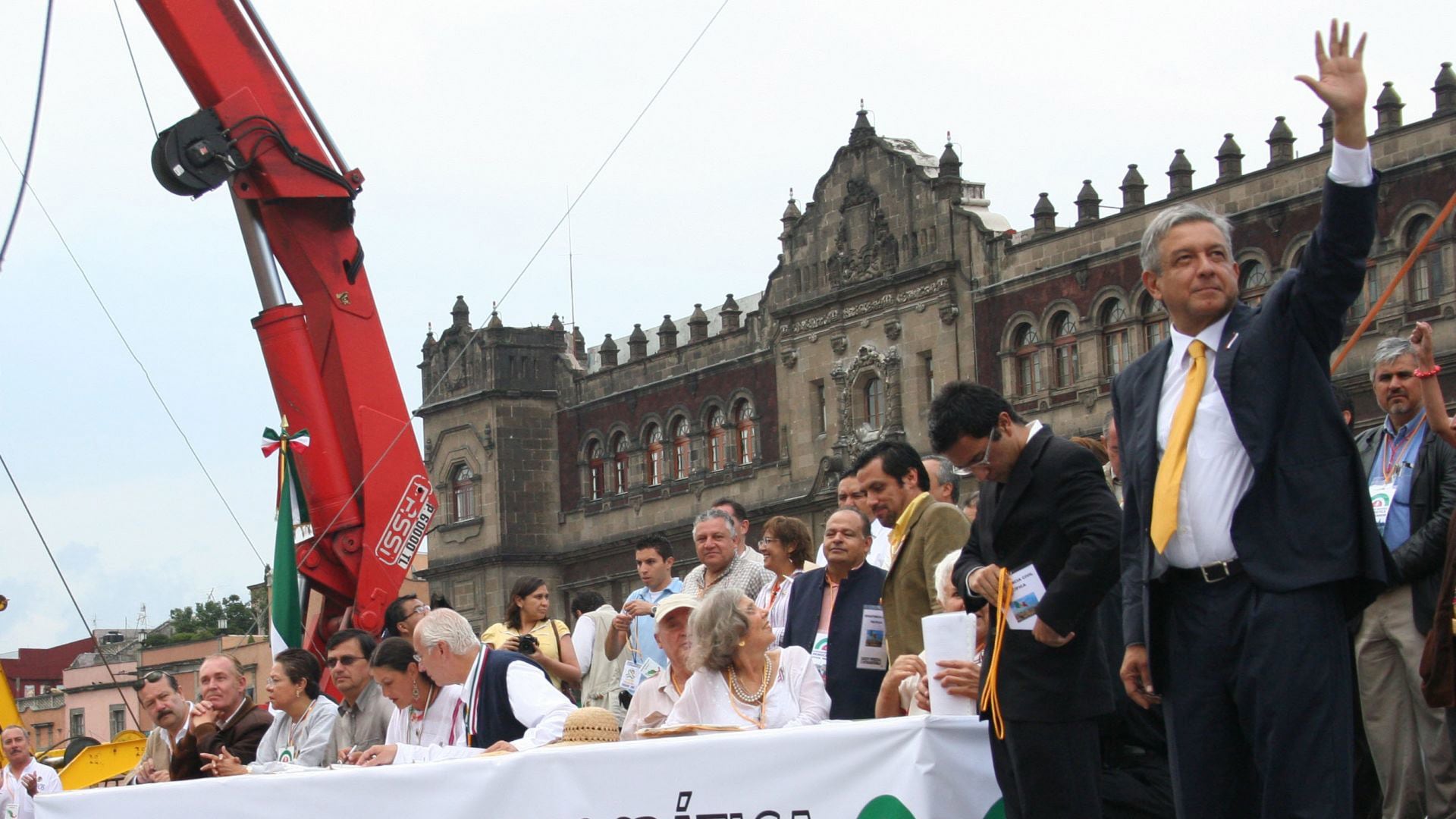 Vicente Fox tuvo que darlo en Dolores, Hidalgo