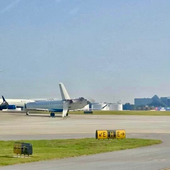 Dos aviones de Delta colisionaron mientras rodaban en el aeropuerto de Atlanta