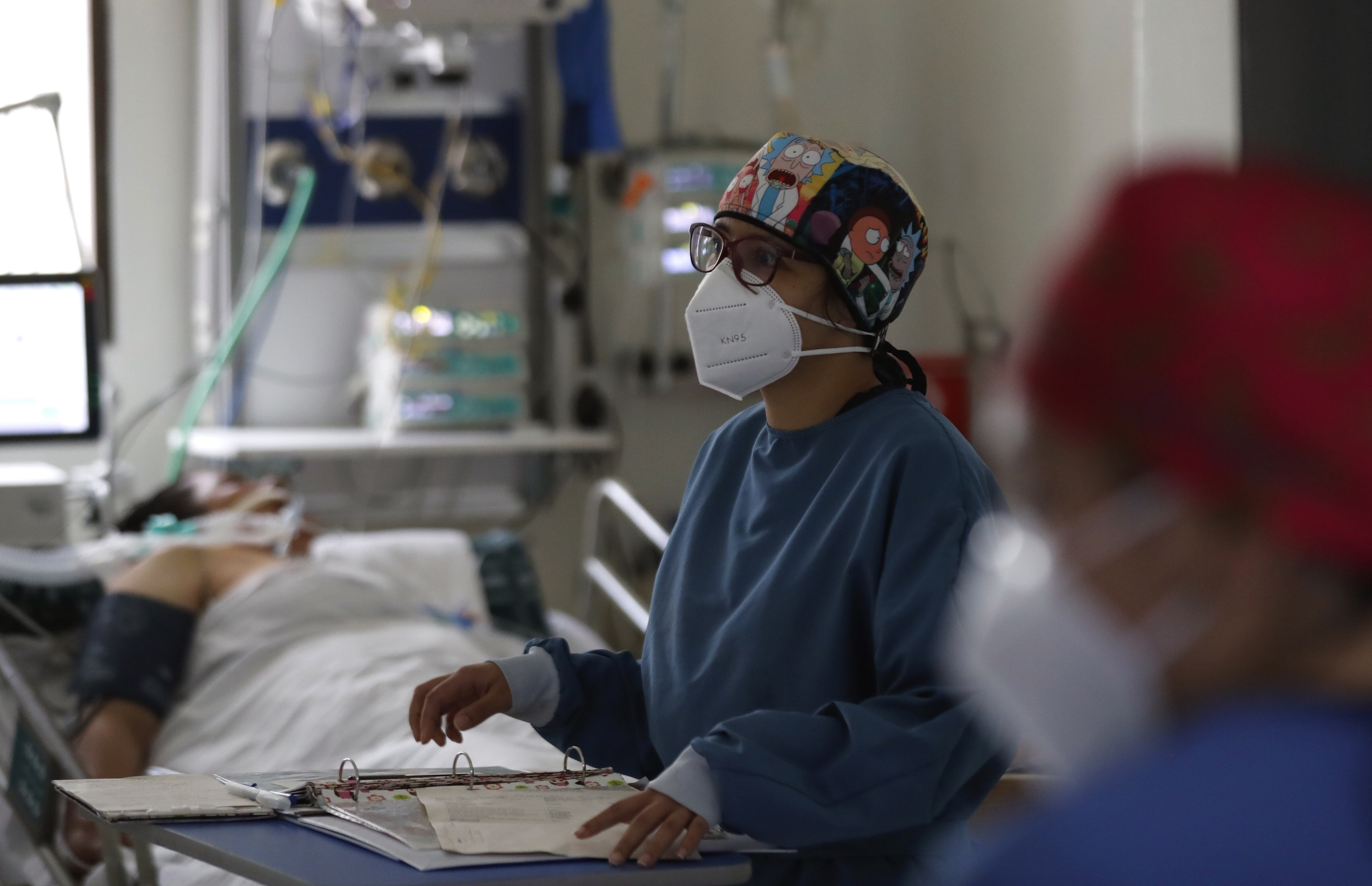 El gerente del hospital Juan Carlos Arteaga dijo que, “los invitamos al diálogo y se retiraron de la mesa sin presentar la propuesta para la continuidad o no ese contrato sindical” - crédito EFE/Mauricio Dueñas Castañeda
