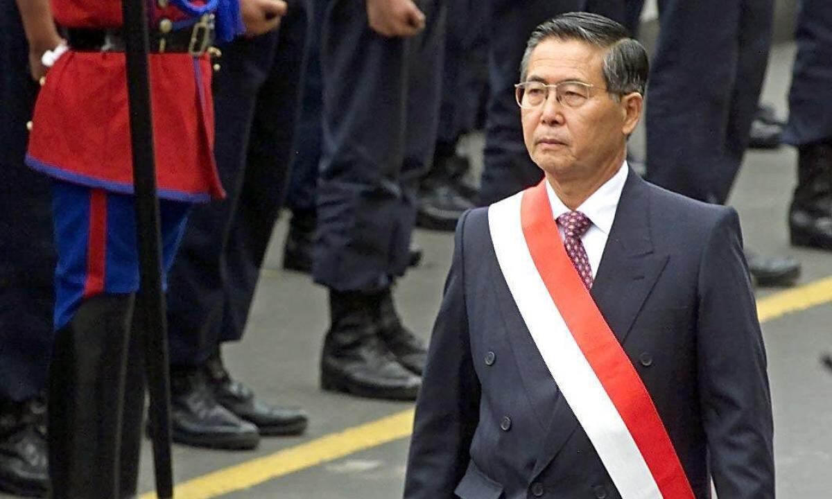 Alberto Fujimori quebró el orden democrático el 5 de abril de 1992 y se convirtió en dictador.