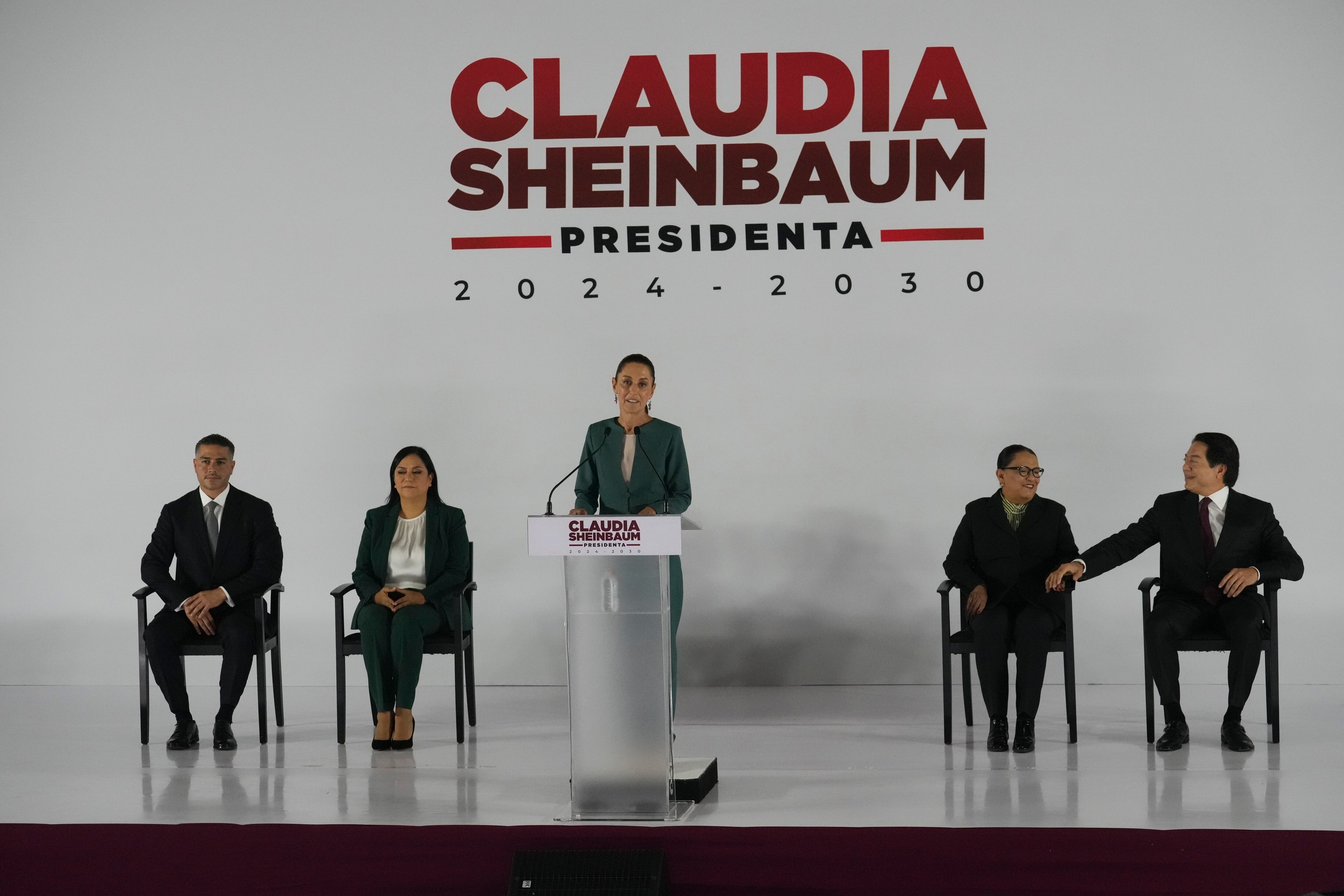 Claudia Sheinbaum sigue con la designación de nuevos dirigentes. (AP Foto/Marco Ugarte)