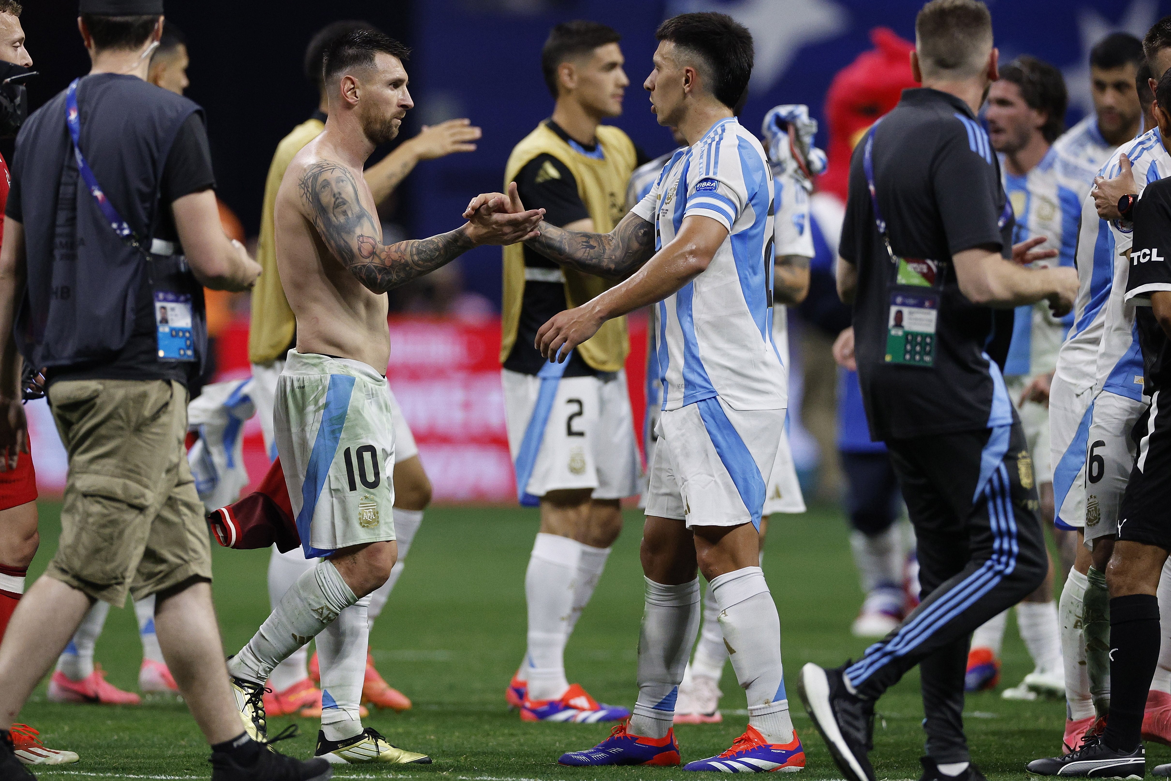 Argentina que debutó con victoria ante Canadá es la máxima favorita a salir campeón. (Foto: EFE/Erik S. Lesser) 