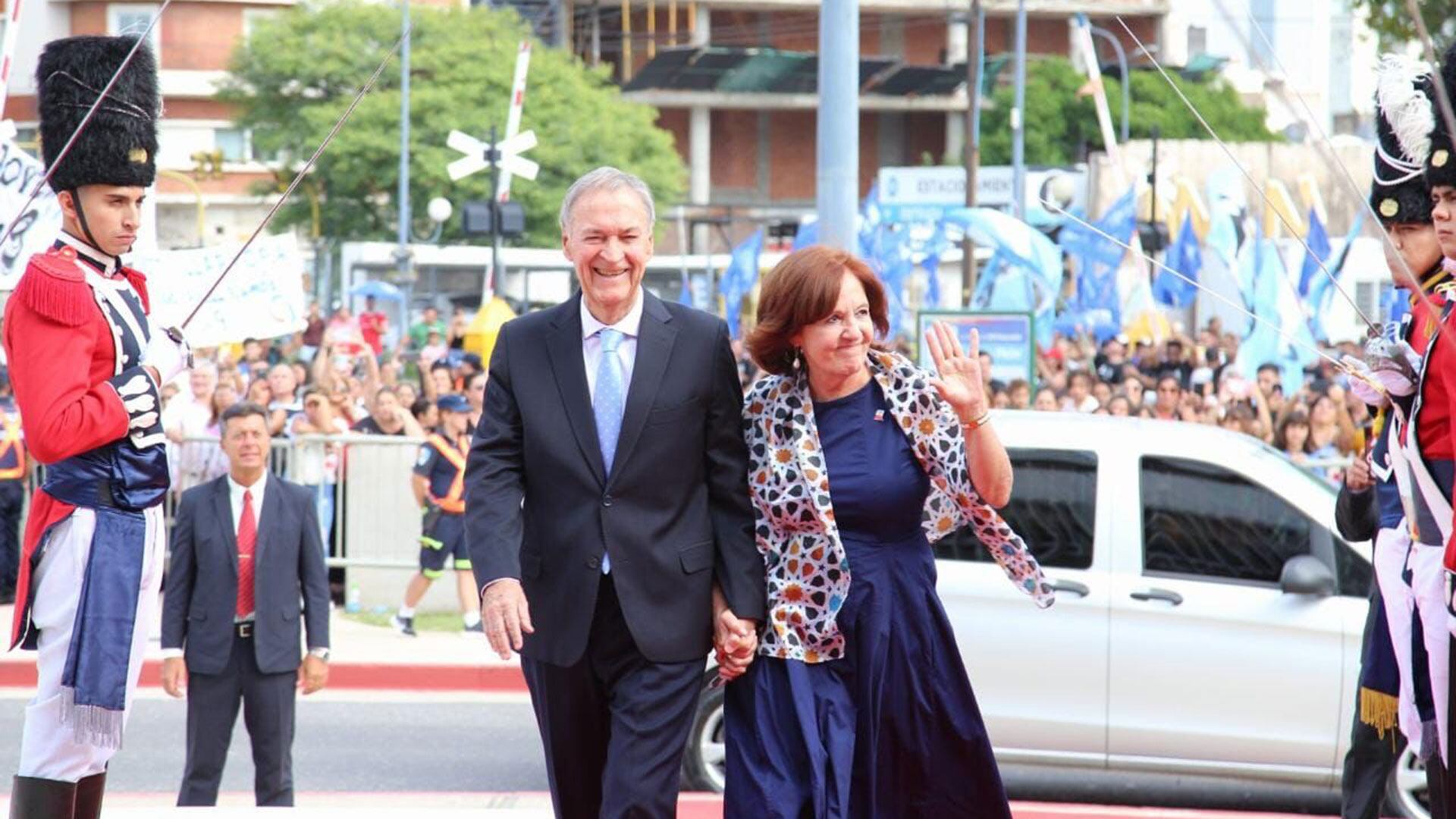 Juan Schiaretti junto a su esposa, Alejandra Vigo