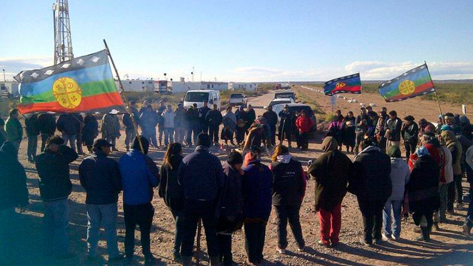 Imagen de archivo de una protesta anterior de la comunidad mapuche en Loma la Lata (@gilmourde9)