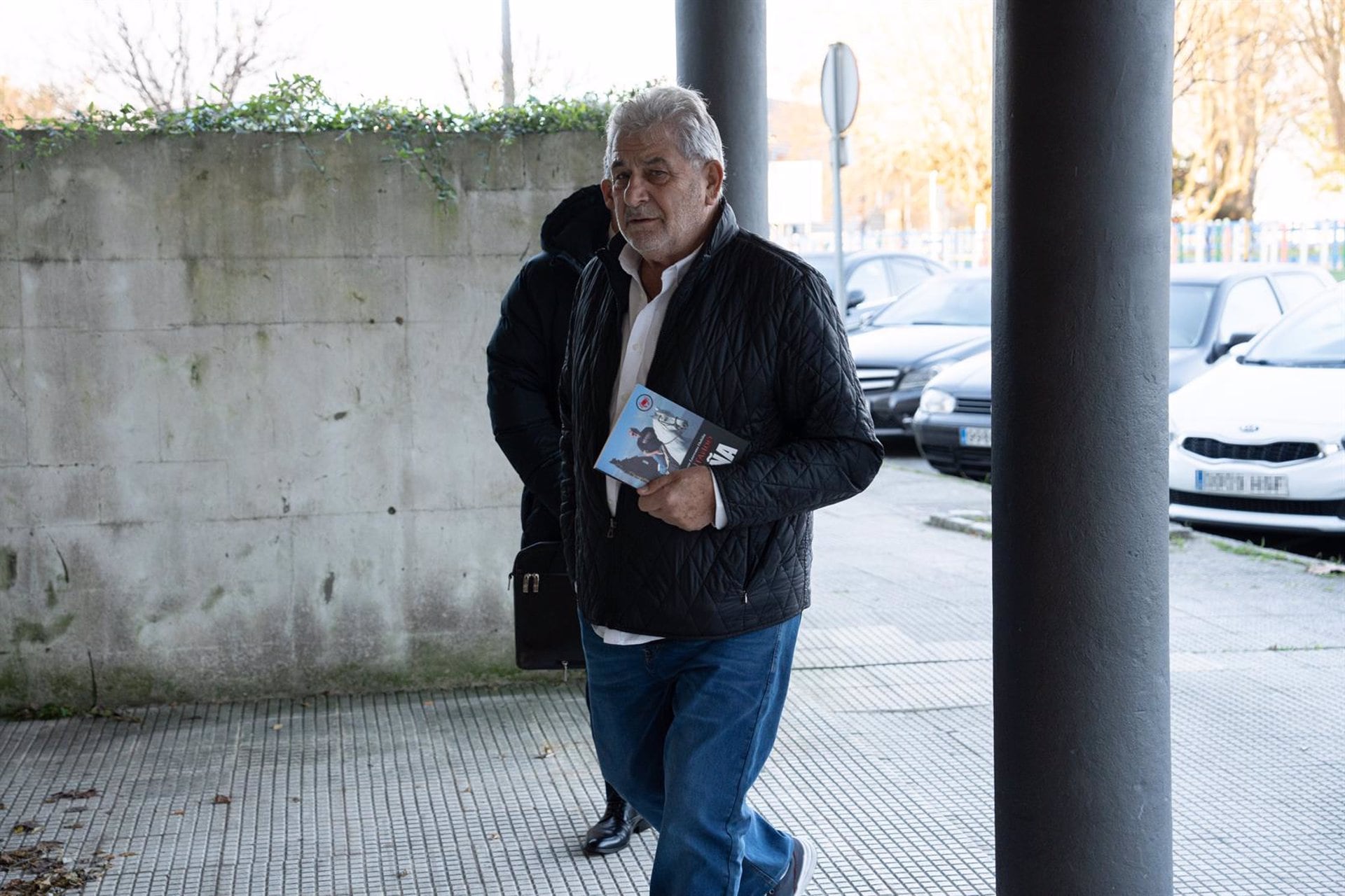 El exnarcotraficante gallego Laureano Oubiña a su llegada a juzgados de Vilagarcía, Pontevedra, en 2023 (Adrián Irago / Europa Press)
