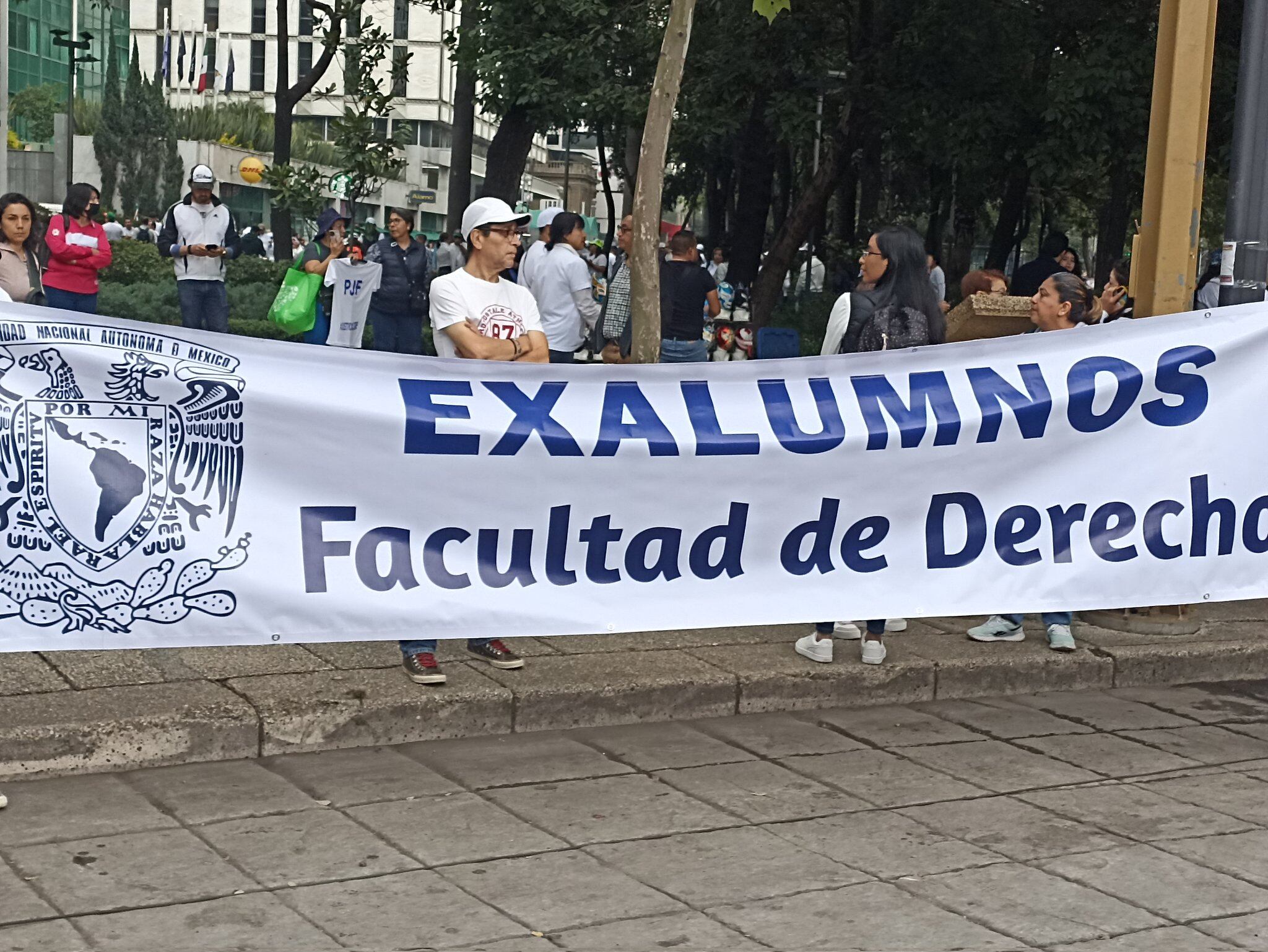 Marcha en defensa del Poder Judicial de la Federación