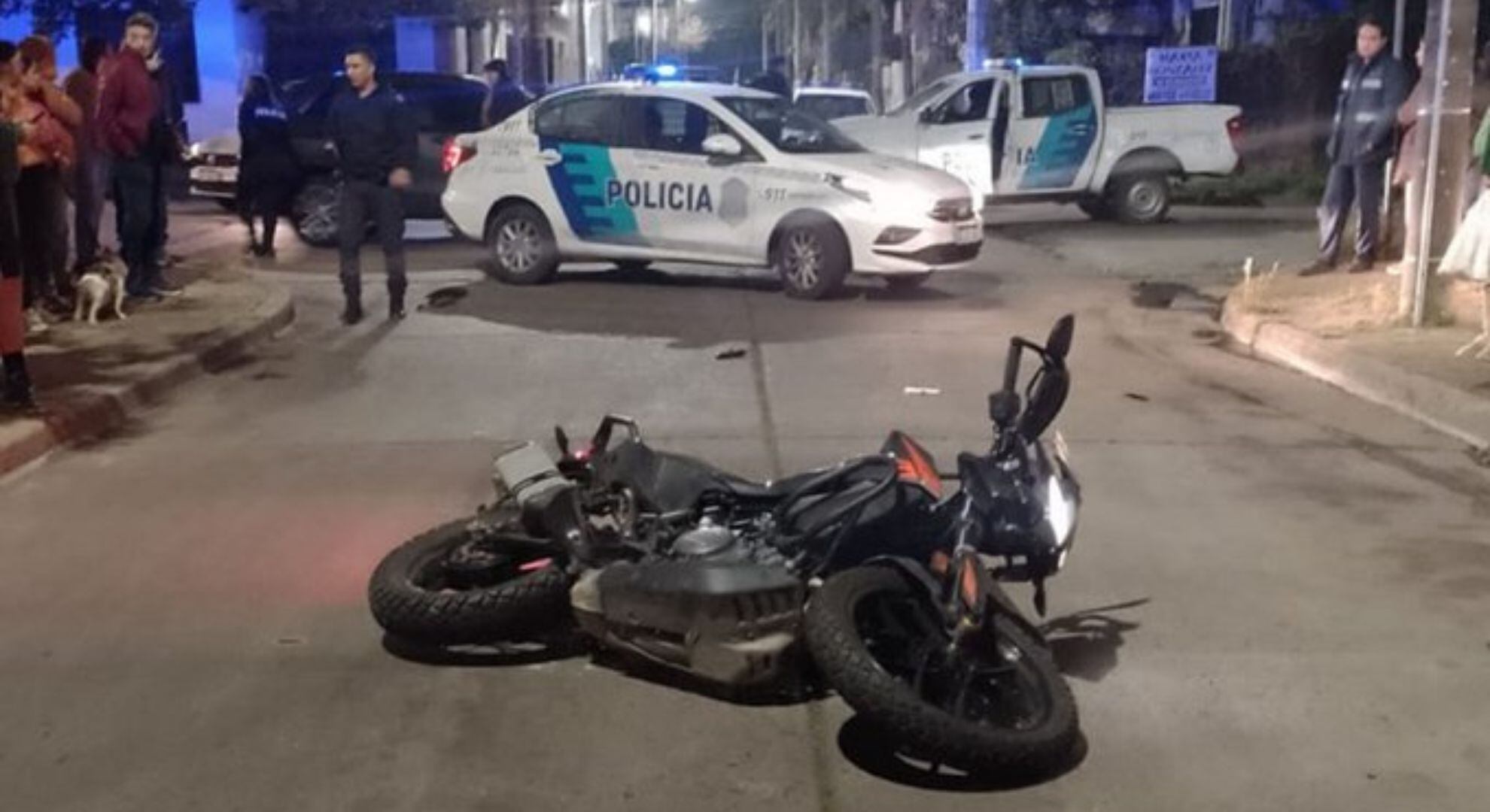 Un policía de la Ciudad mató a un motochorro por intentar robarle a una pareja en Morón