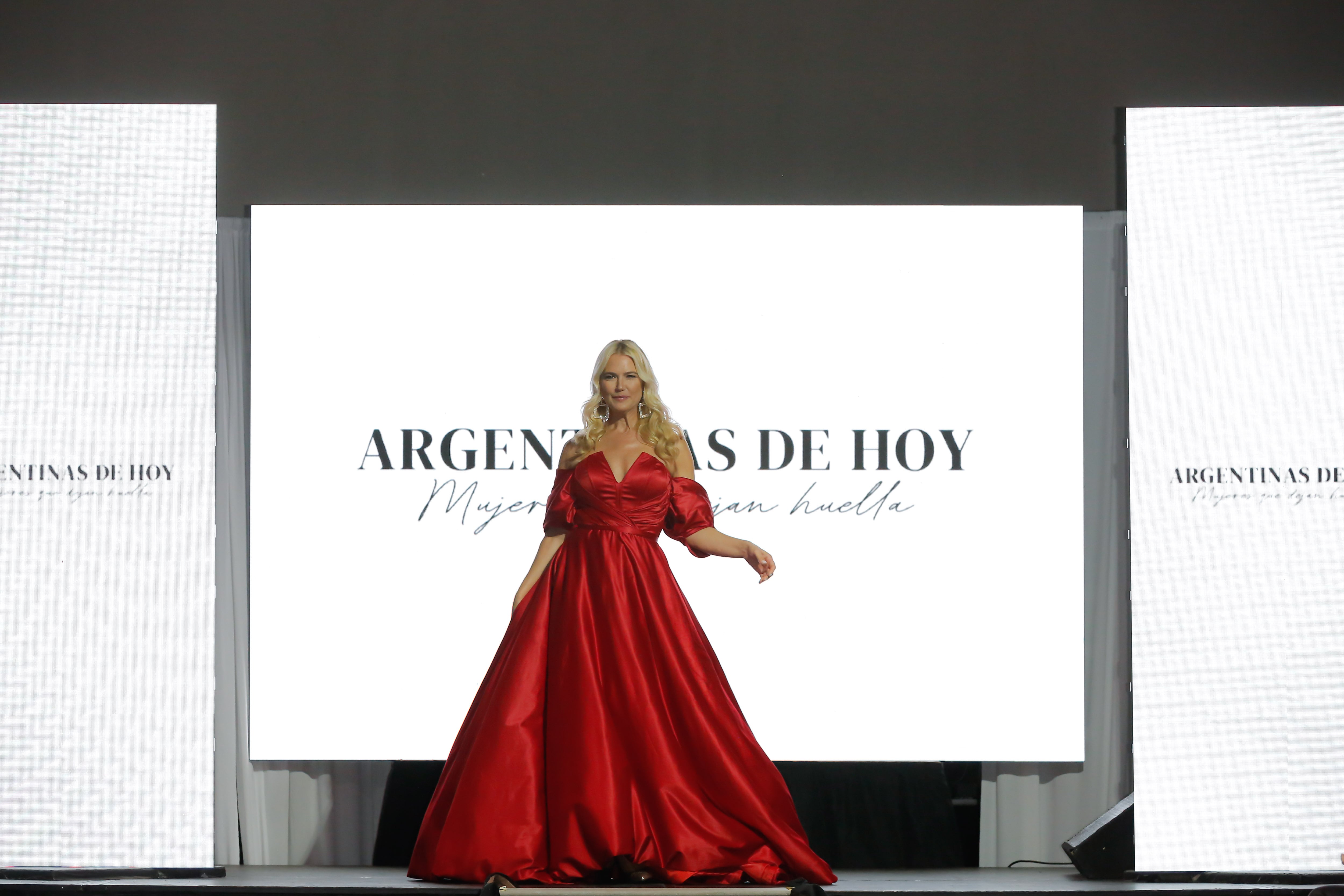 Valeria Mazza - Desfile Argentinas de Hoy