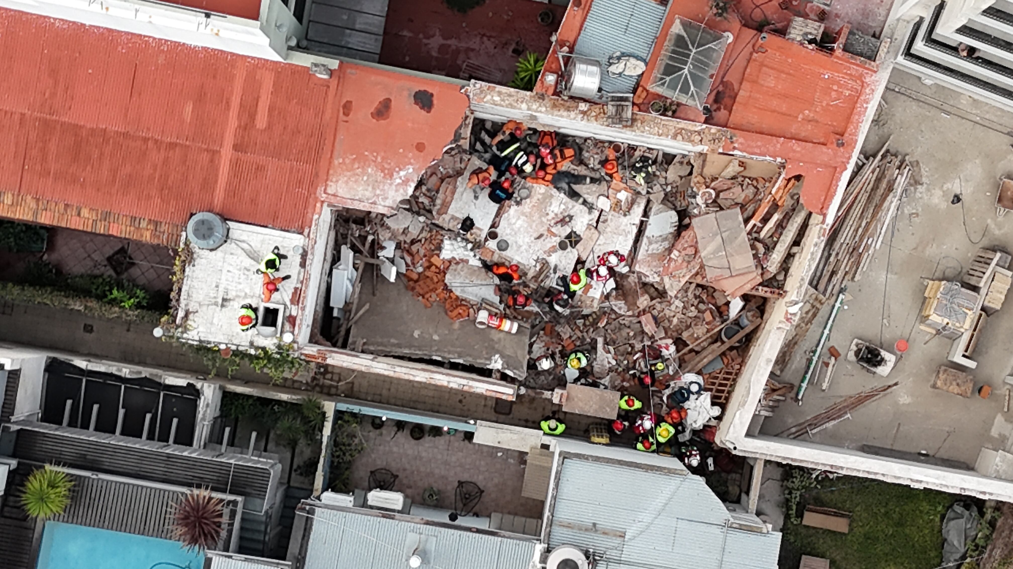 DRONE - Derrumbe obra en construcción en Belgrano