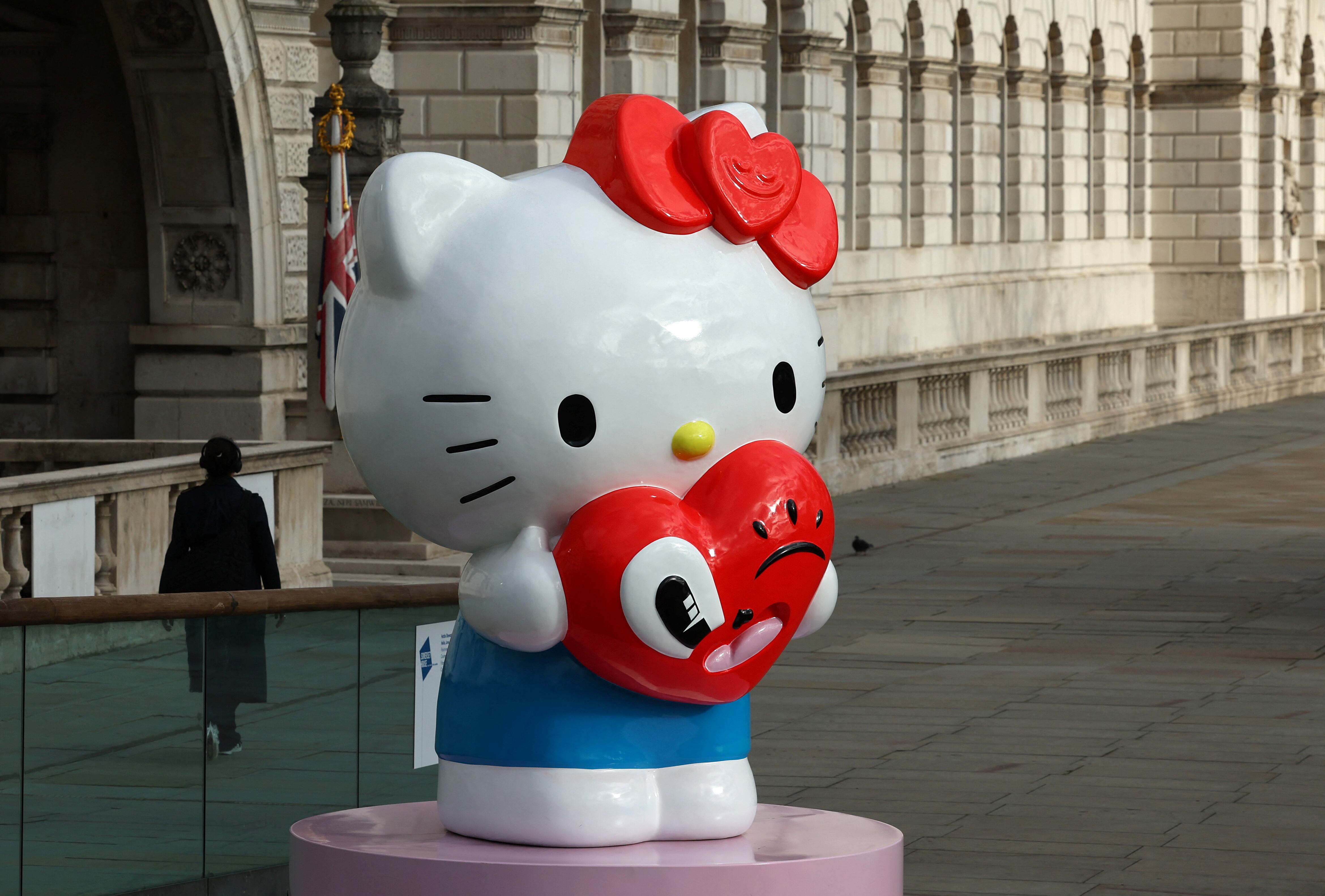 Christine R. Yano fue una de las primeras en explicar que Hello Kitty, contrariamente a la creencia popular, no es un gato (REUTERS)