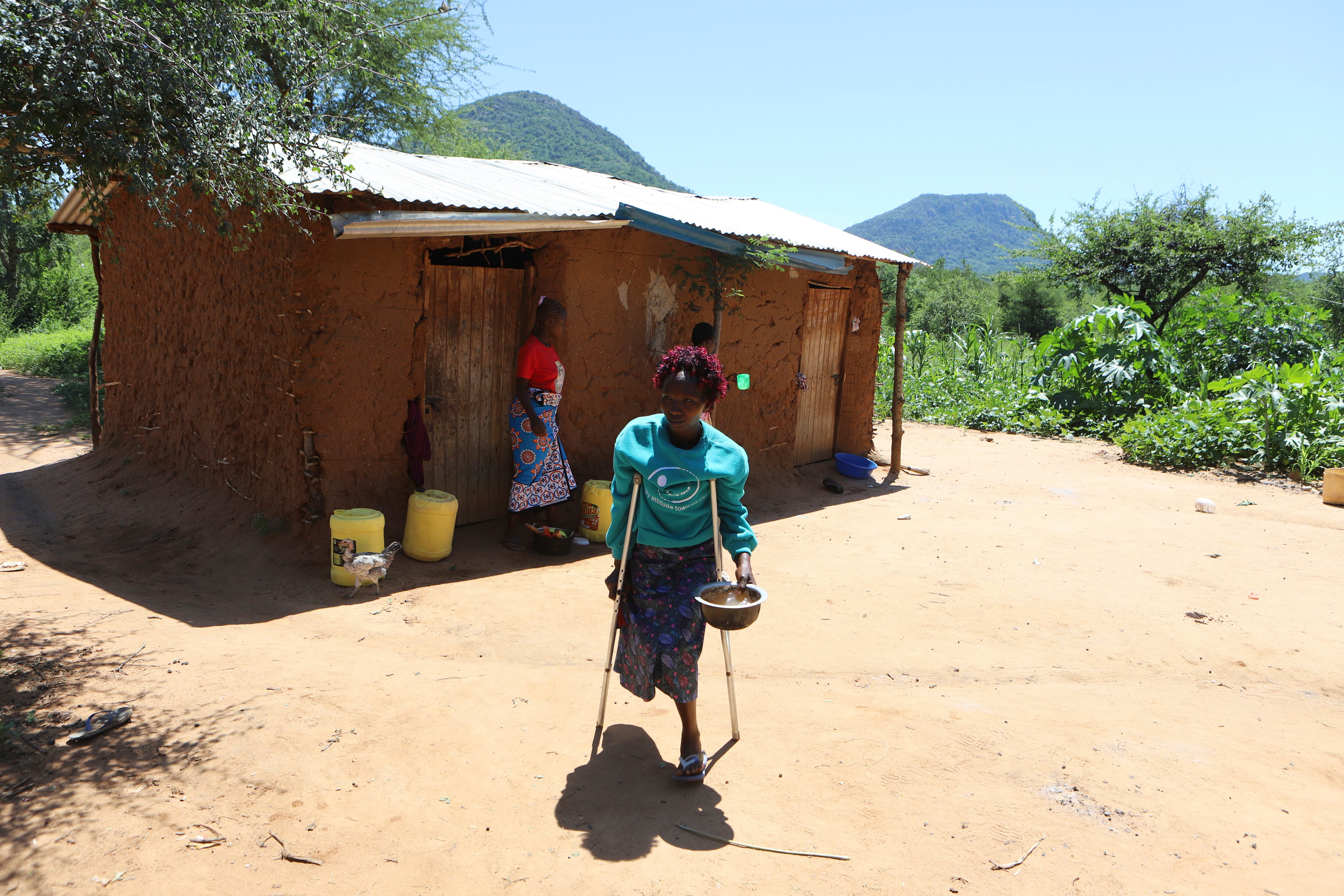 Es difícil encontrar tratamiento para las mordeduras de serpientes en Kenia. Miles de personas mueren cada año