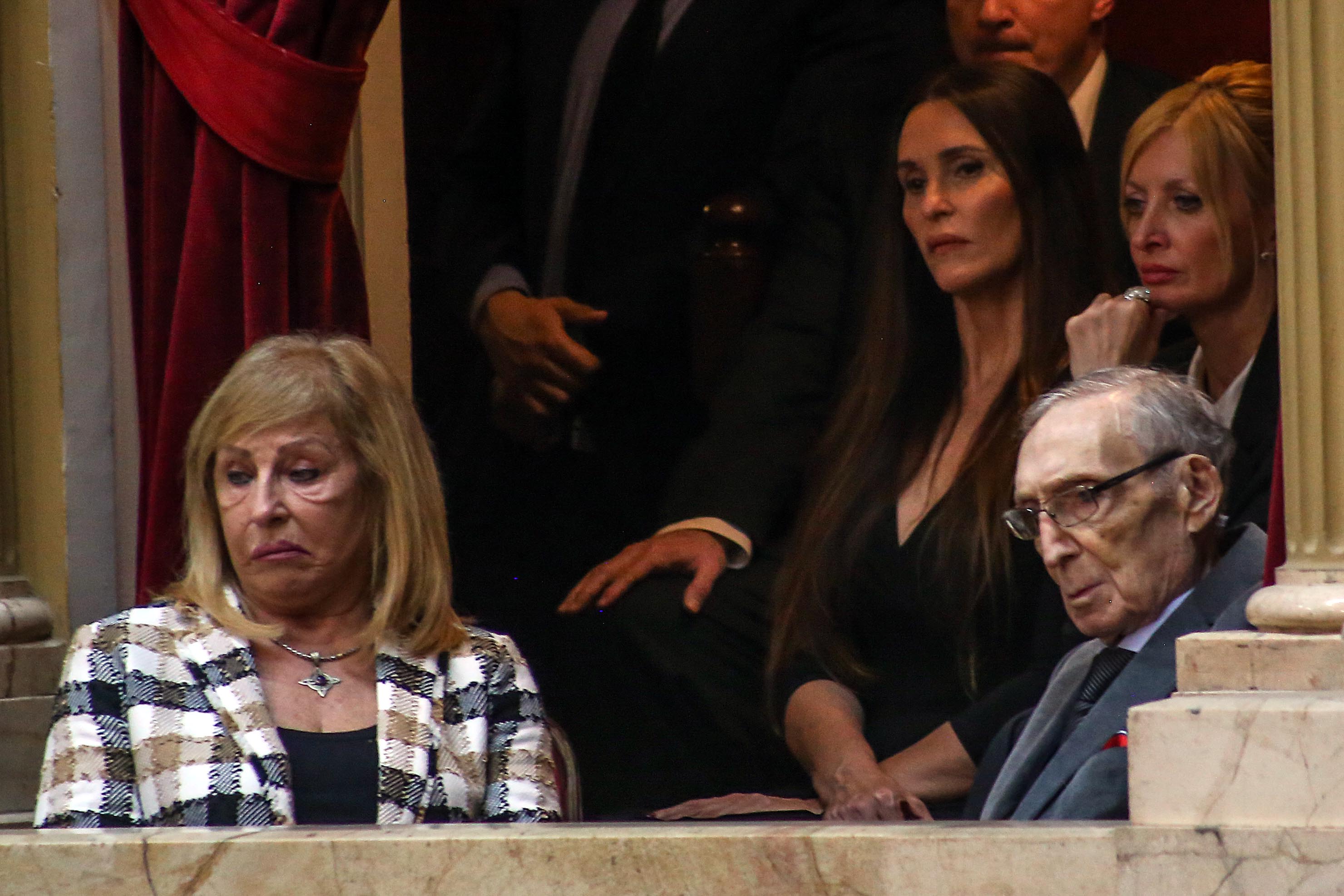 Yuyito González con padres de Milei Congreso