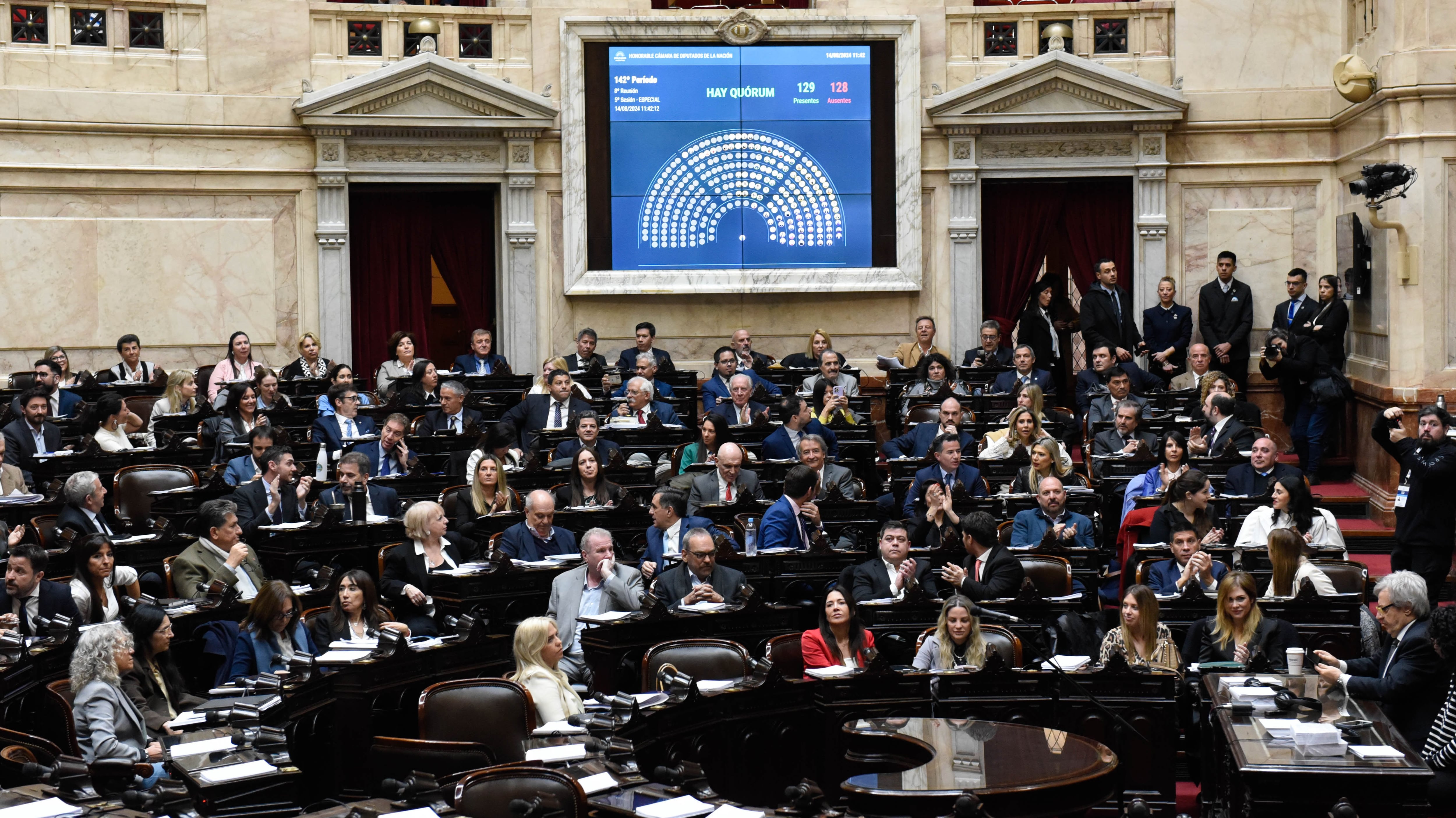 DIPUTADOS ALCANZÓ QUORUM PARA APROBAR LA CREACIÓN DEL REGISTRO NACIONAL DE DATOS GENÉTICOS Y LA ESENCIALIDAD DEL SERVICIO EDUCATIVO