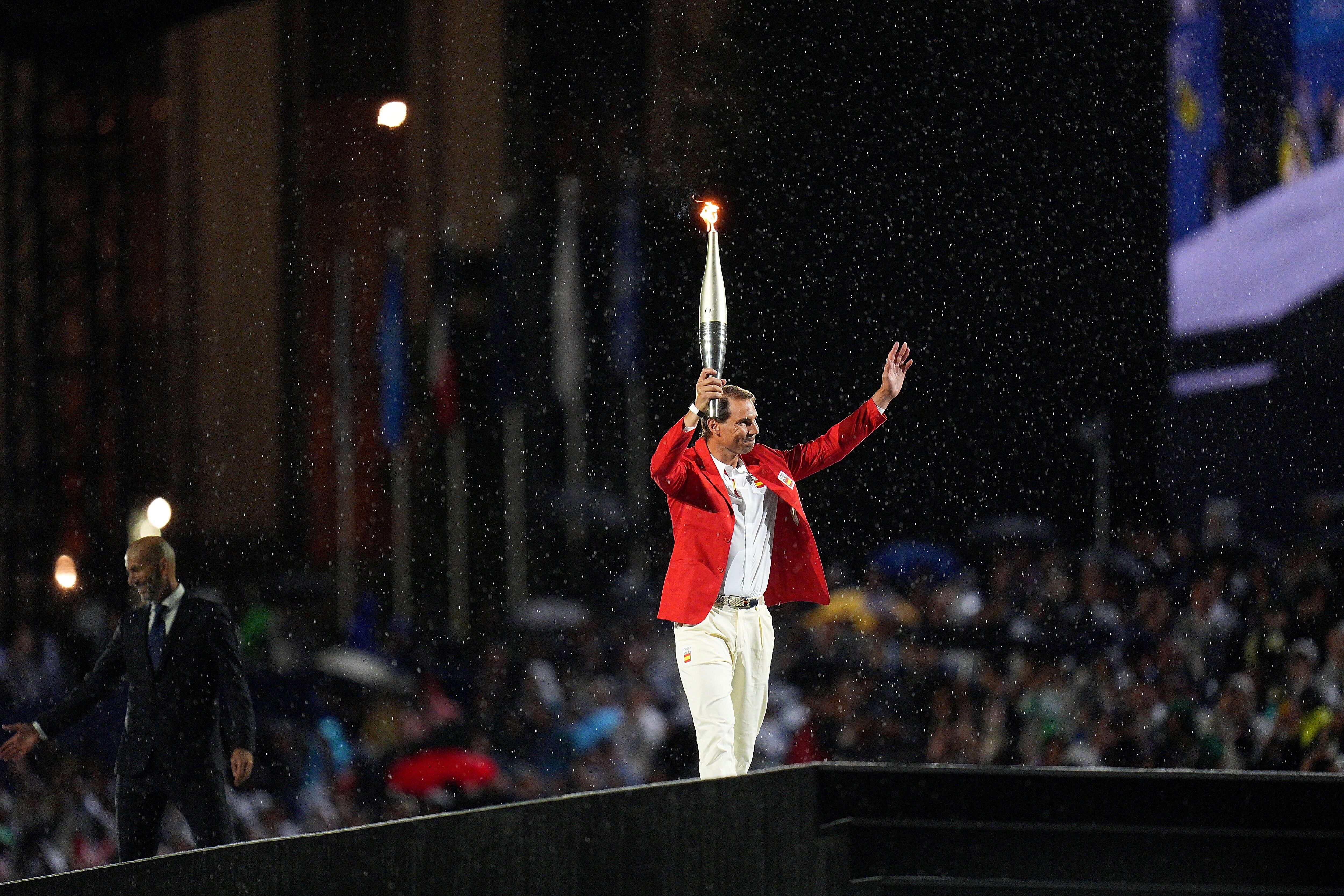 Rafael Nadal participó en la ceremonia de apertura de los Juegos Olímpicos (Xu Chang/Pool via REUTERS)